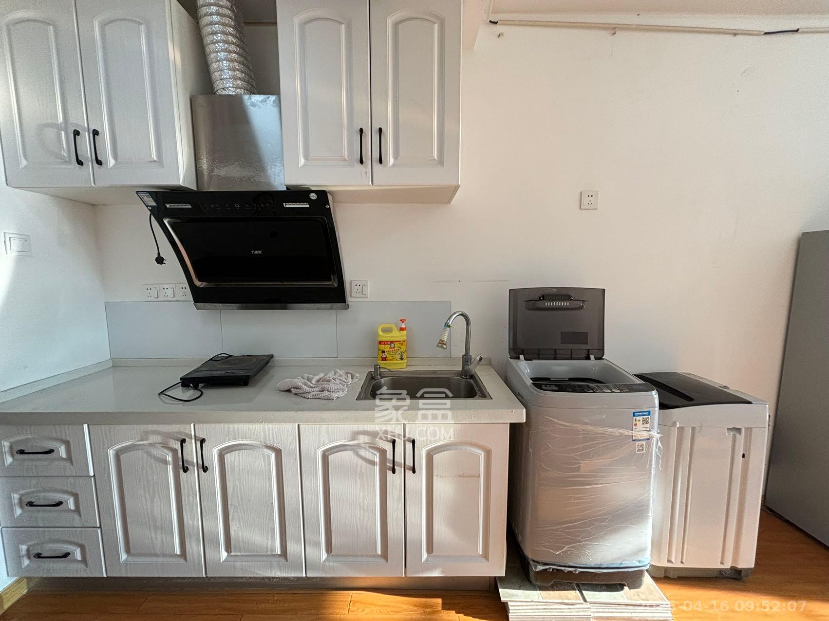 中建芙蓉工社 1室0厅1卫 1250.0元/月 中建芙蓉工社 1室0厅1卫 1250.0元/月室内图