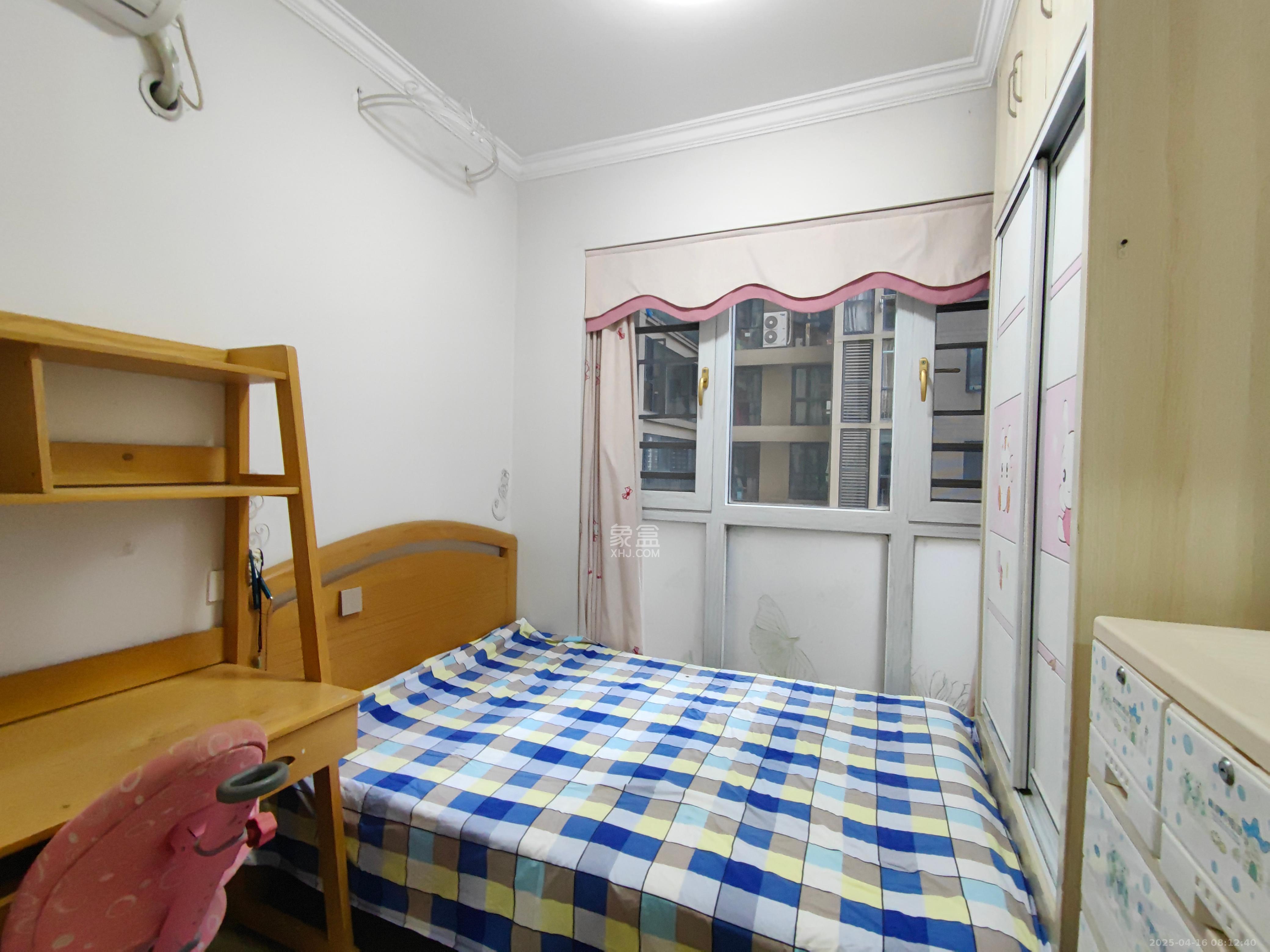中建梅溪湖中心  3室2厅2卫    3200.0元/月室内图