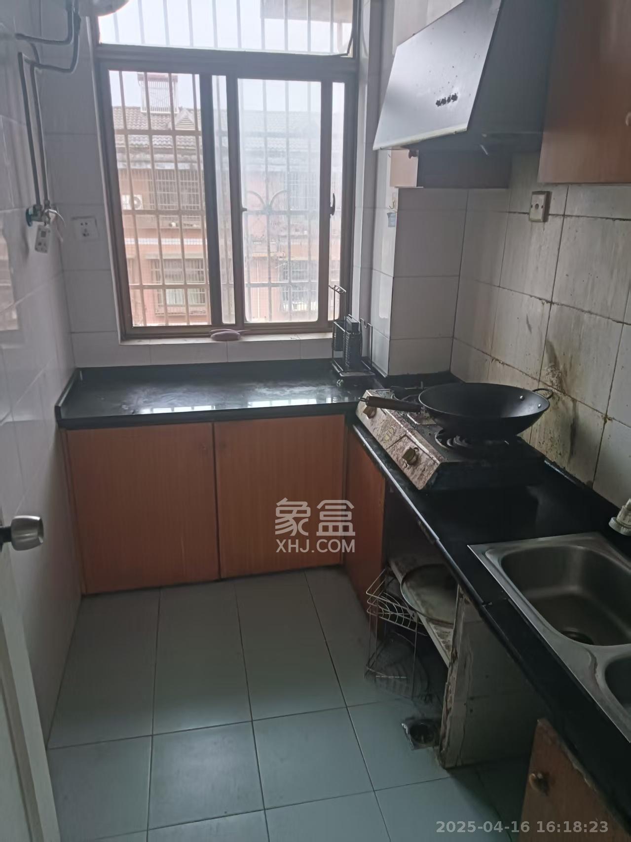 月湖安置小区（马栏山小区）  2室2厅1卫   1200.00元/月室内图