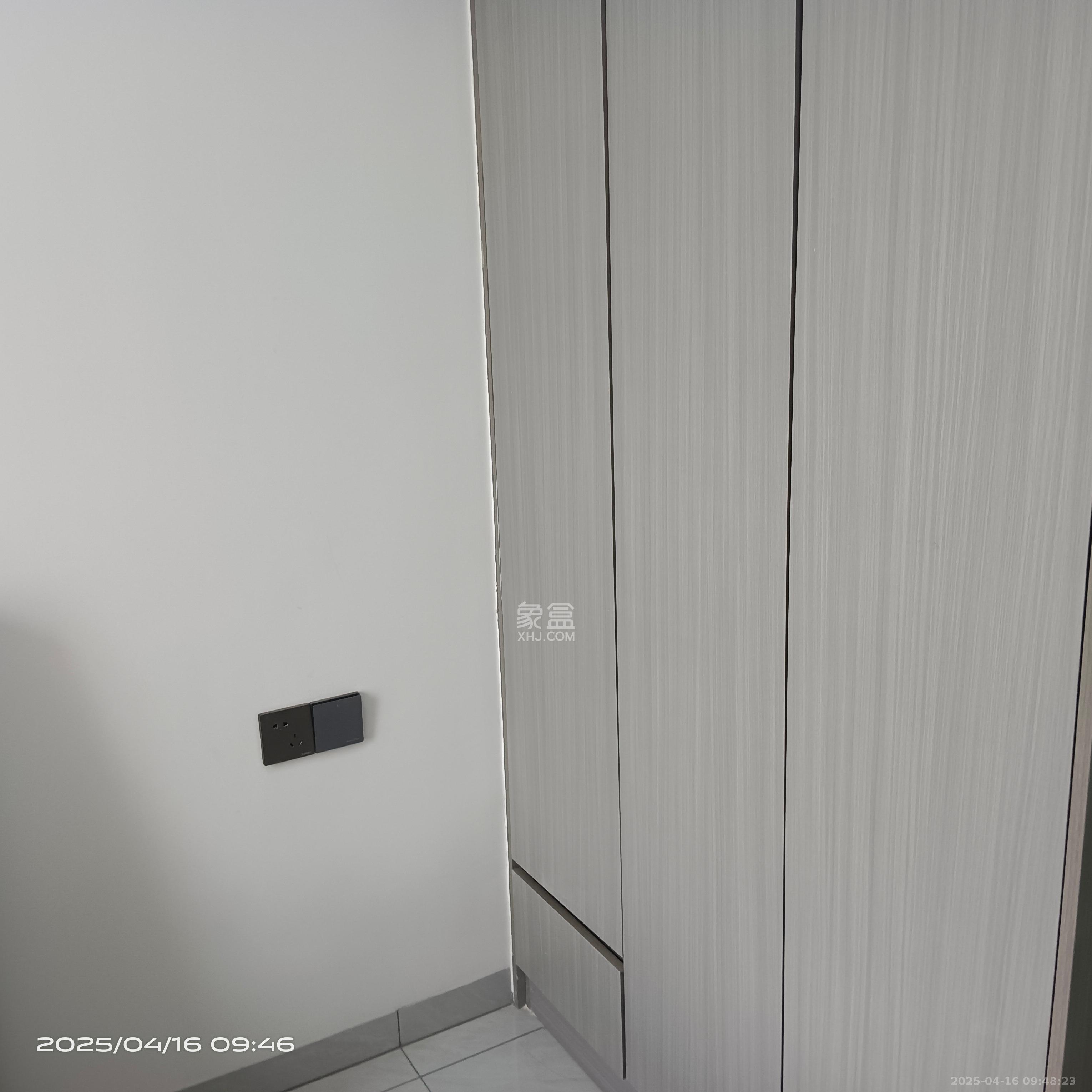 中信城开东宸上品  2室1厅1卫   2000.00元/月室内图