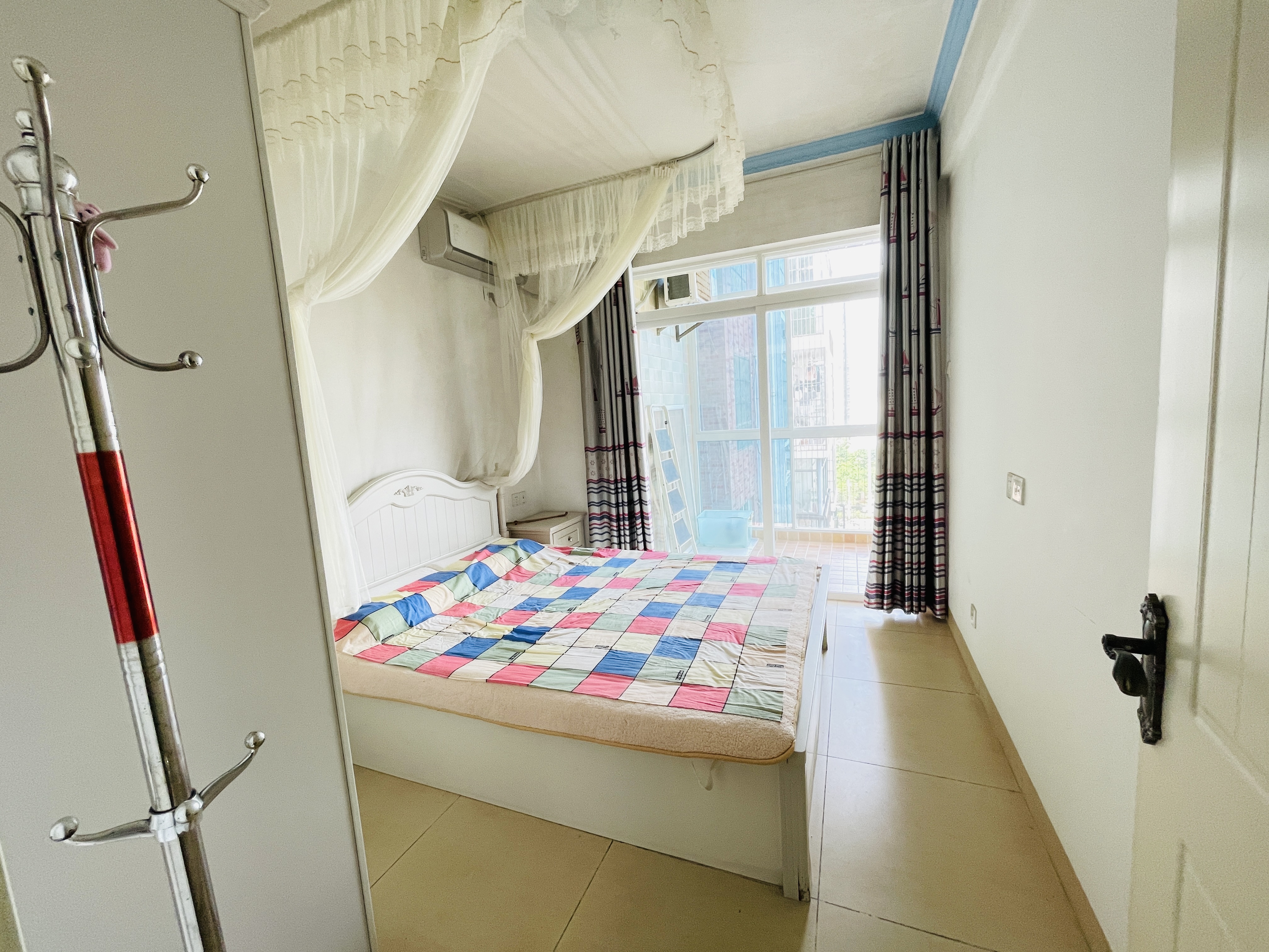 兆南绿岛家园 1室1厅1卫 2000.0元/月 兆南绿岛家园 1室1厅1卫 2000.0元/月室内图