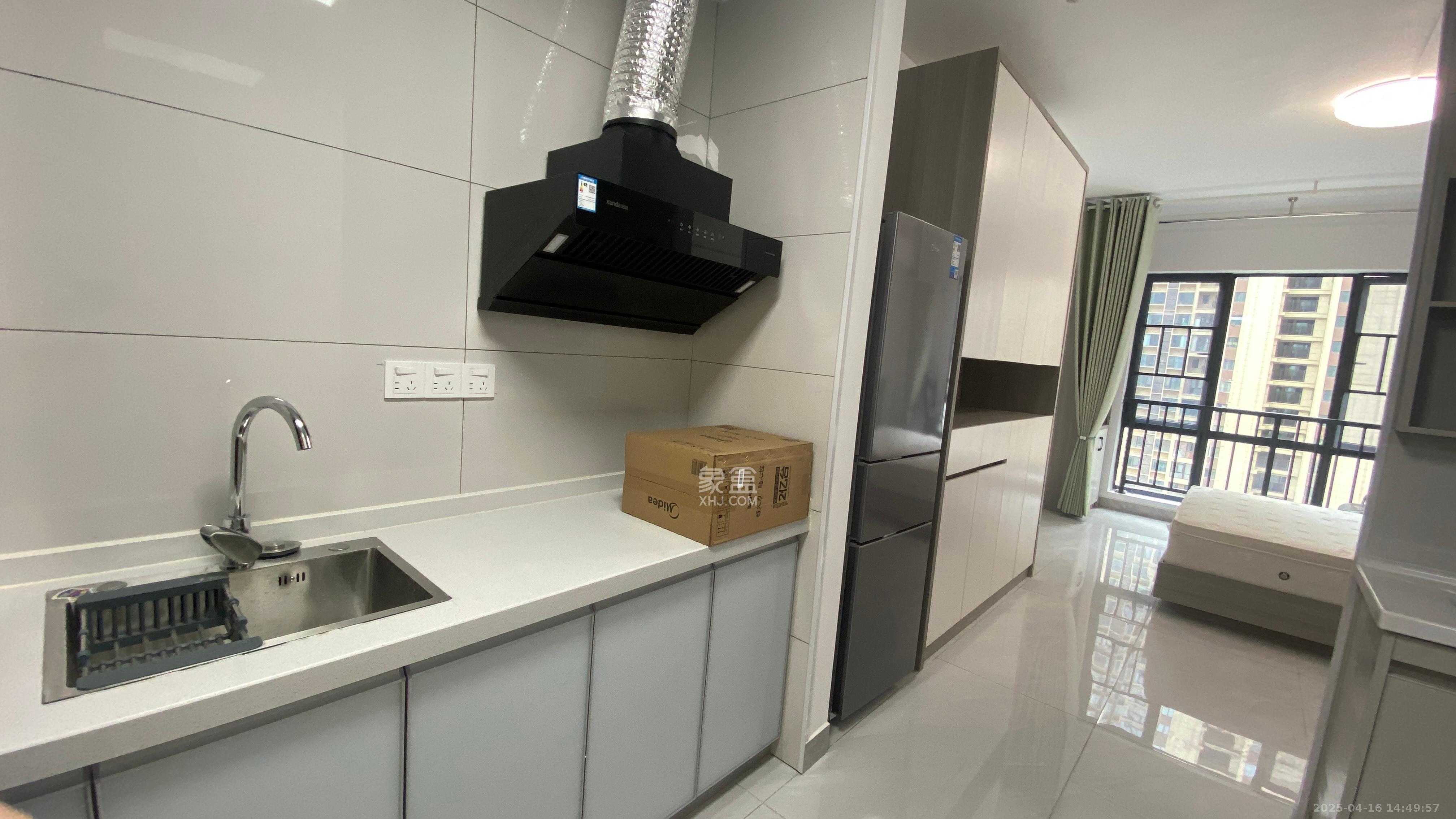 大都汇二环天际  1室0厅1卫    1600.0元/月 大都汇二环天际  1室0厅1卫    1600.0元/月室内图