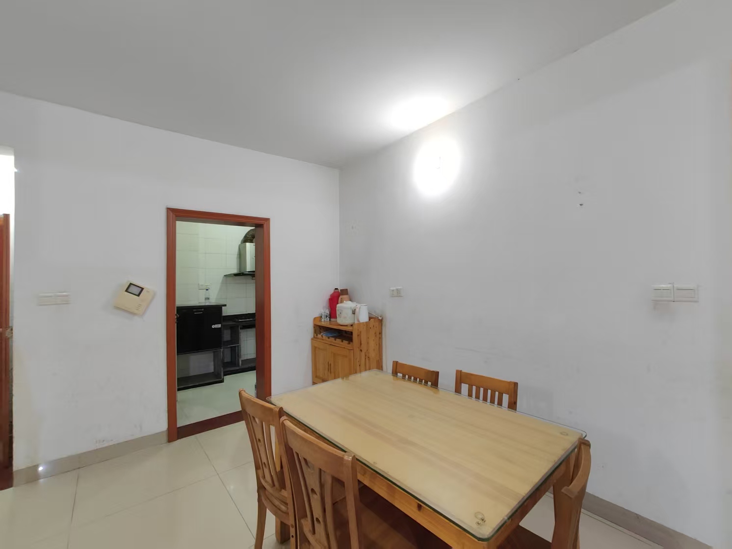 世纪名城  1室0厅0卫    1400.0元/月 世纪名城  1室0厅0卫    1400.0元/月室内图