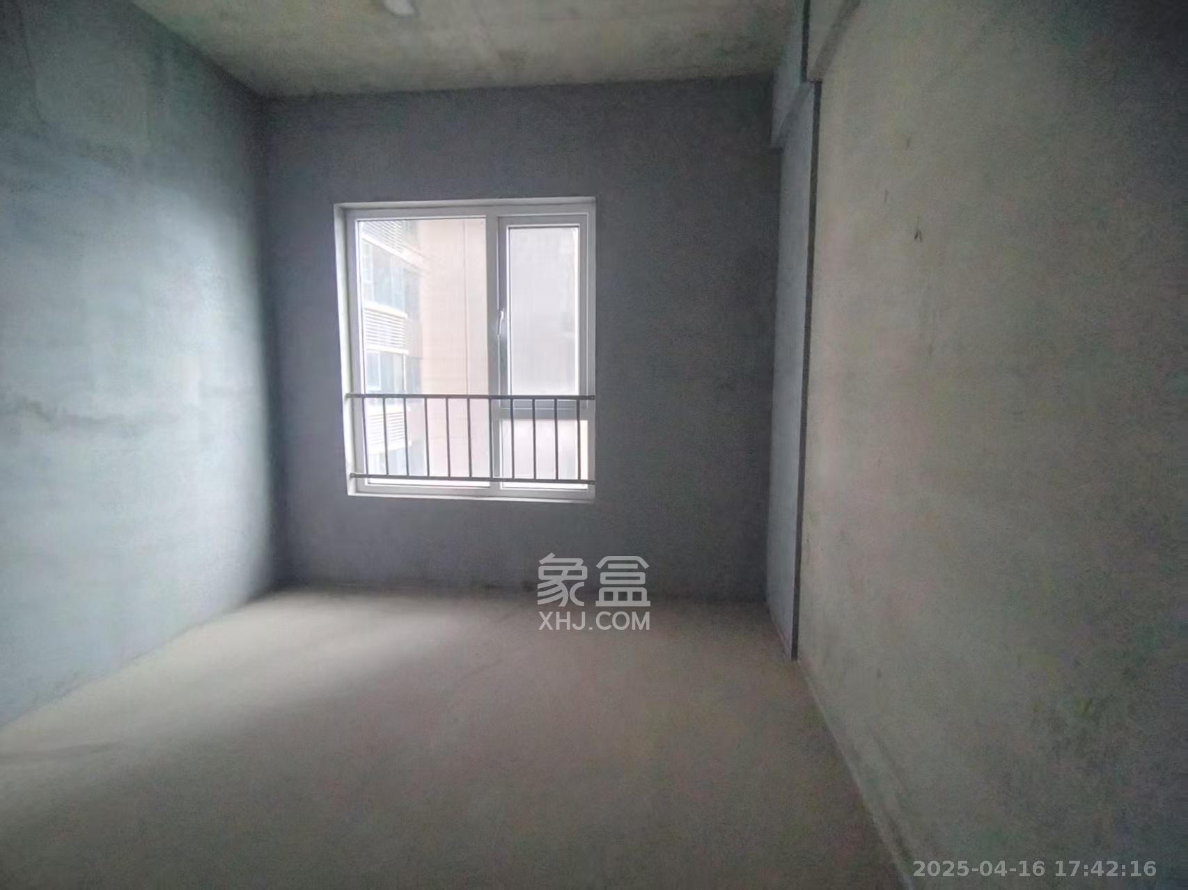 荣盛花语城 3室2厅1卫 1200.0元/月 荣盛花语城 3室2厅1卫 1200.0元/月室内图