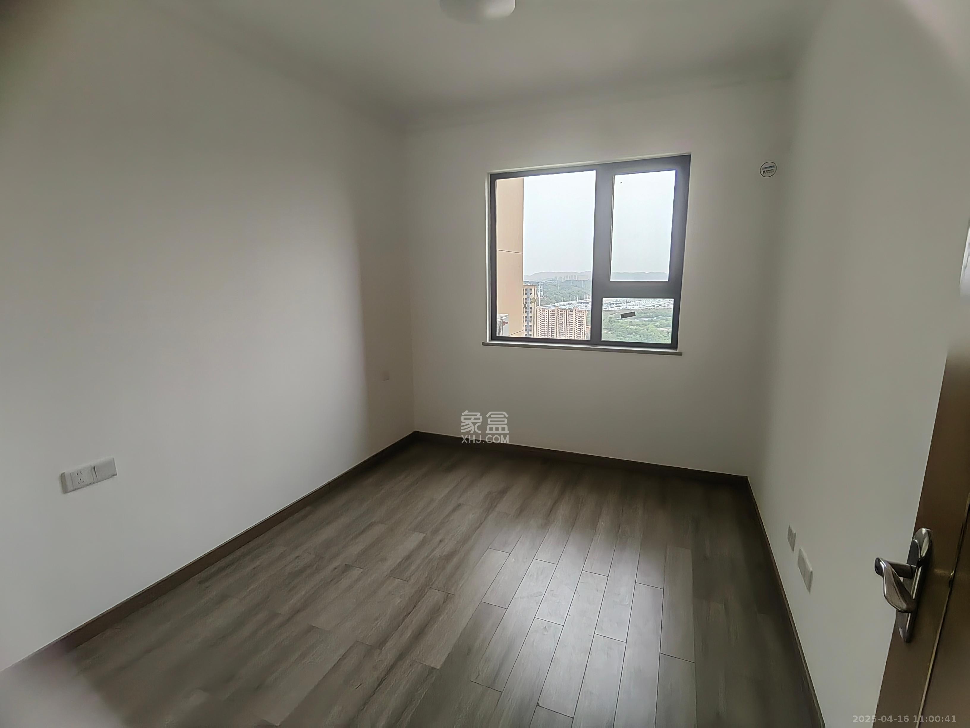 中建嘉和城凤凰台(中建瑞兴家园) 4室2厅2卫 2200.0元/月 中建嘉和城凤凰台(中建瑞兴家园) 4室2厅2卫 2200.0元/月室内图