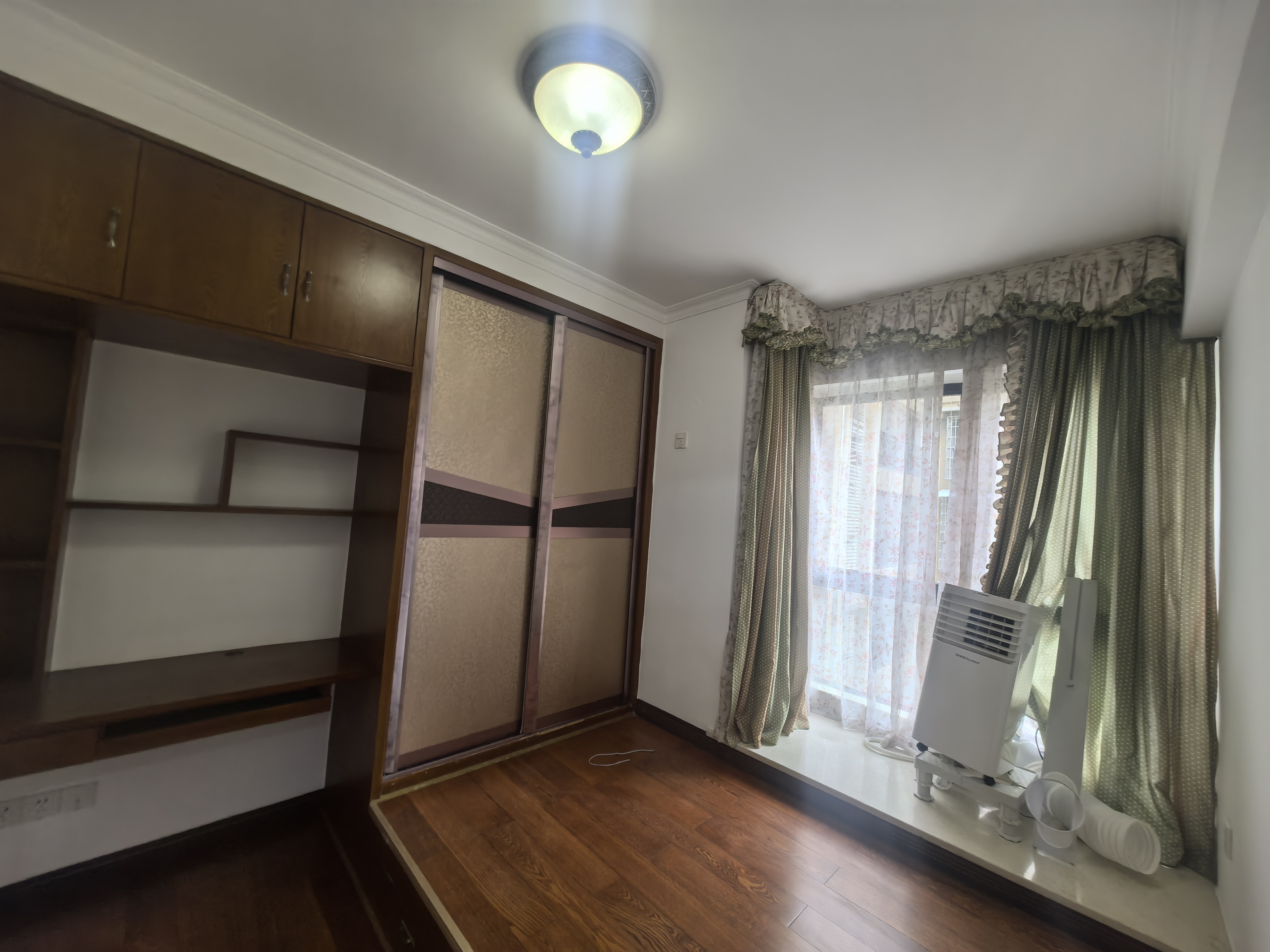 鑫成君泰 2室1厅1卫 1800.0元/月 鑫成君泰 2室1厅1卫 1800.0元/月室内图