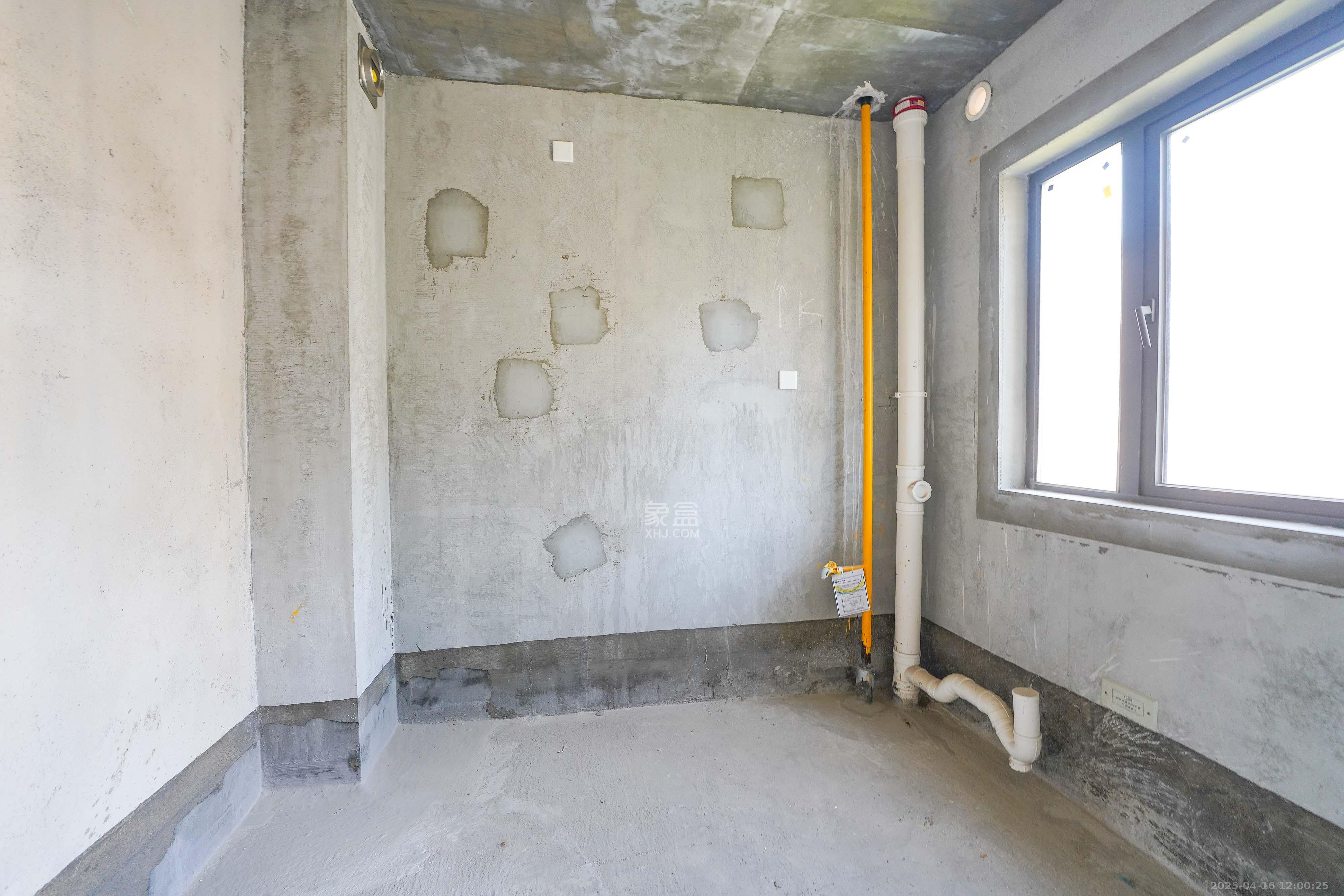 丽发新城  4室2厅2卫    103.0万 丽发新城  4室2厅2卫    103.0万厨房