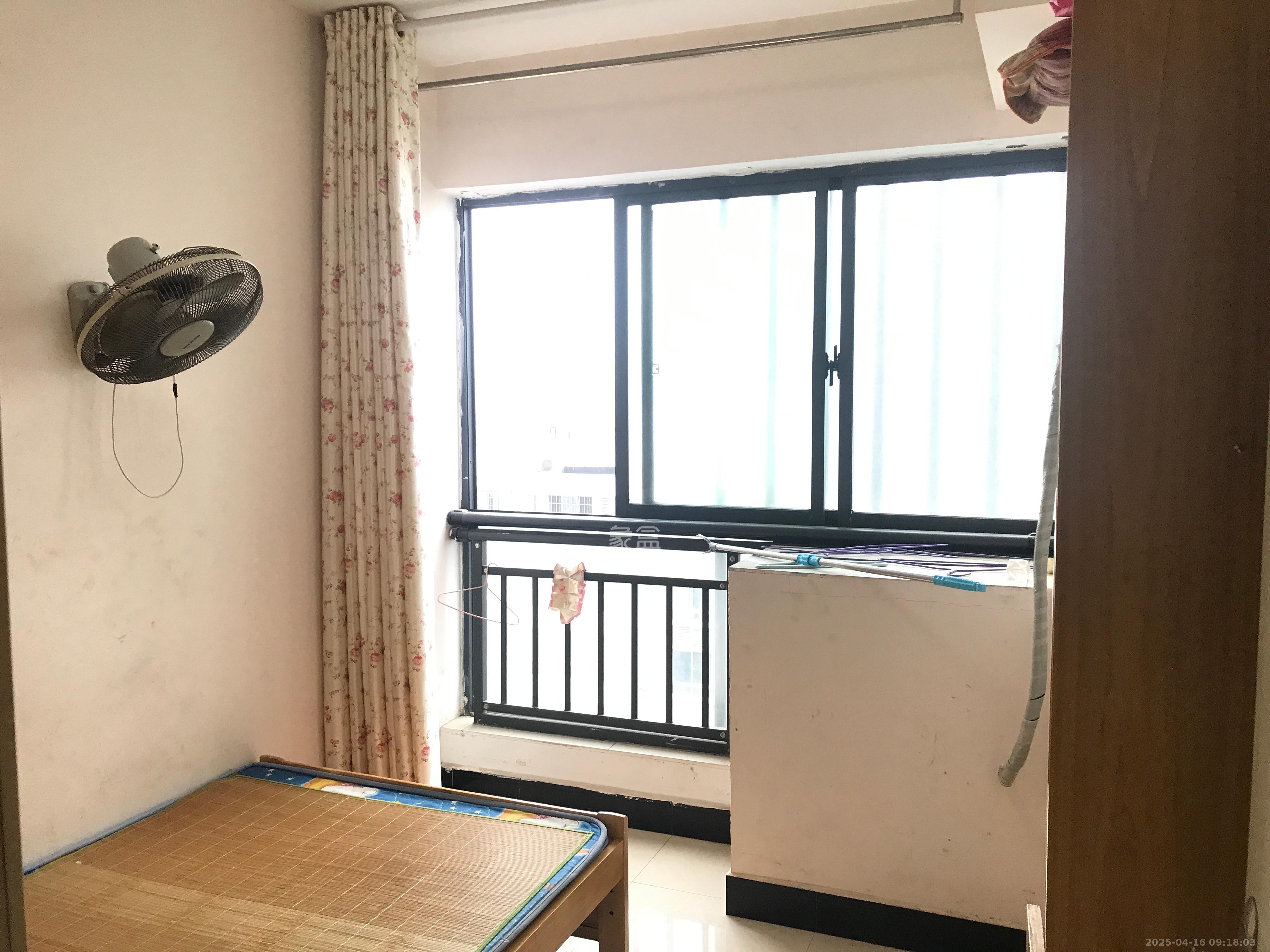 长大彩虹都  2室2厅1卫   1800.00元/月室内图