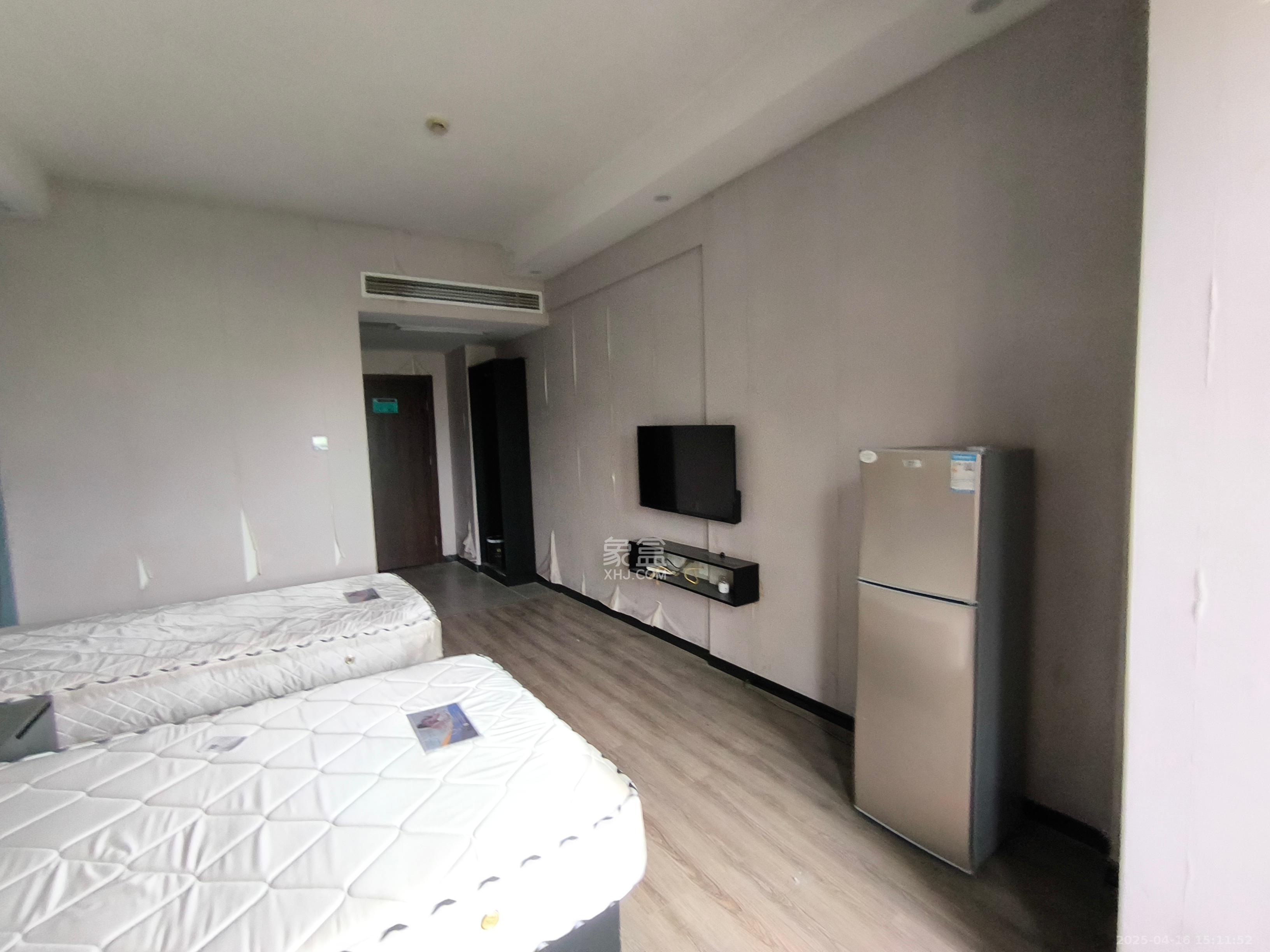 水岸世景  1室1厅1卫   800.00元/月室内图