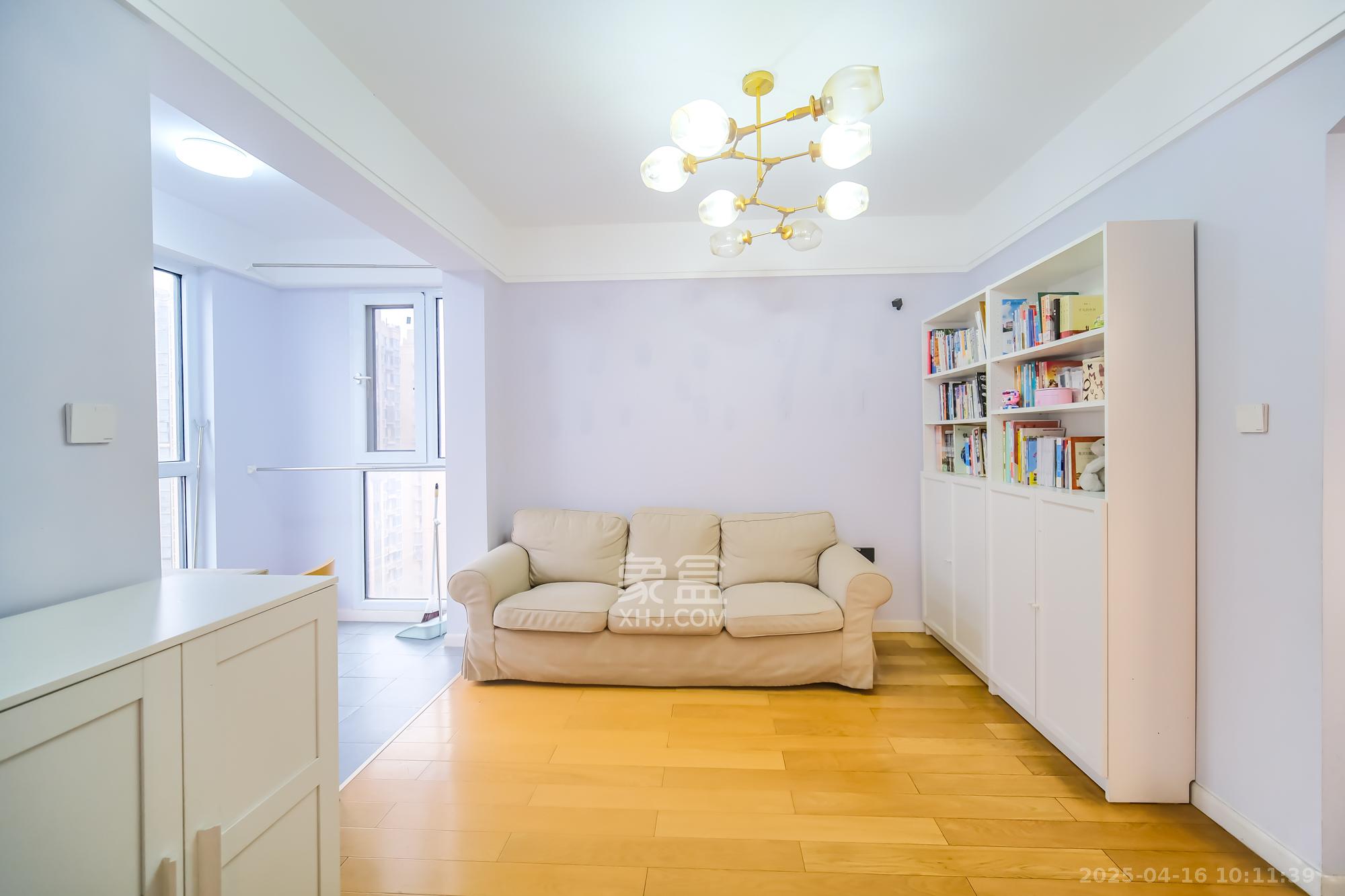 荣盛花语城 3室2厅1卫 70.0万 荣盛花语城 3室2厅1卫 70.0万客厅