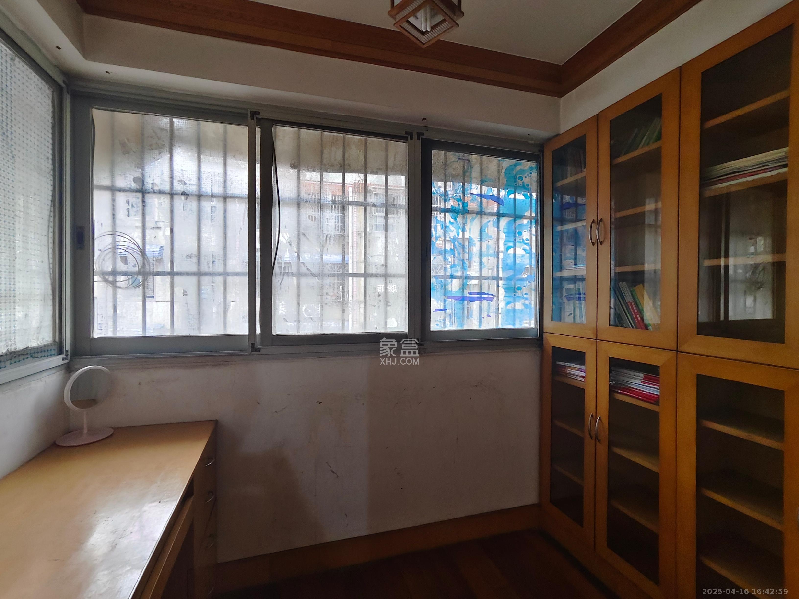 湘计花园 2室2厅1卫 1700.0元/月 湘计花园 2室2厅1卫 1700.0元/月室内图