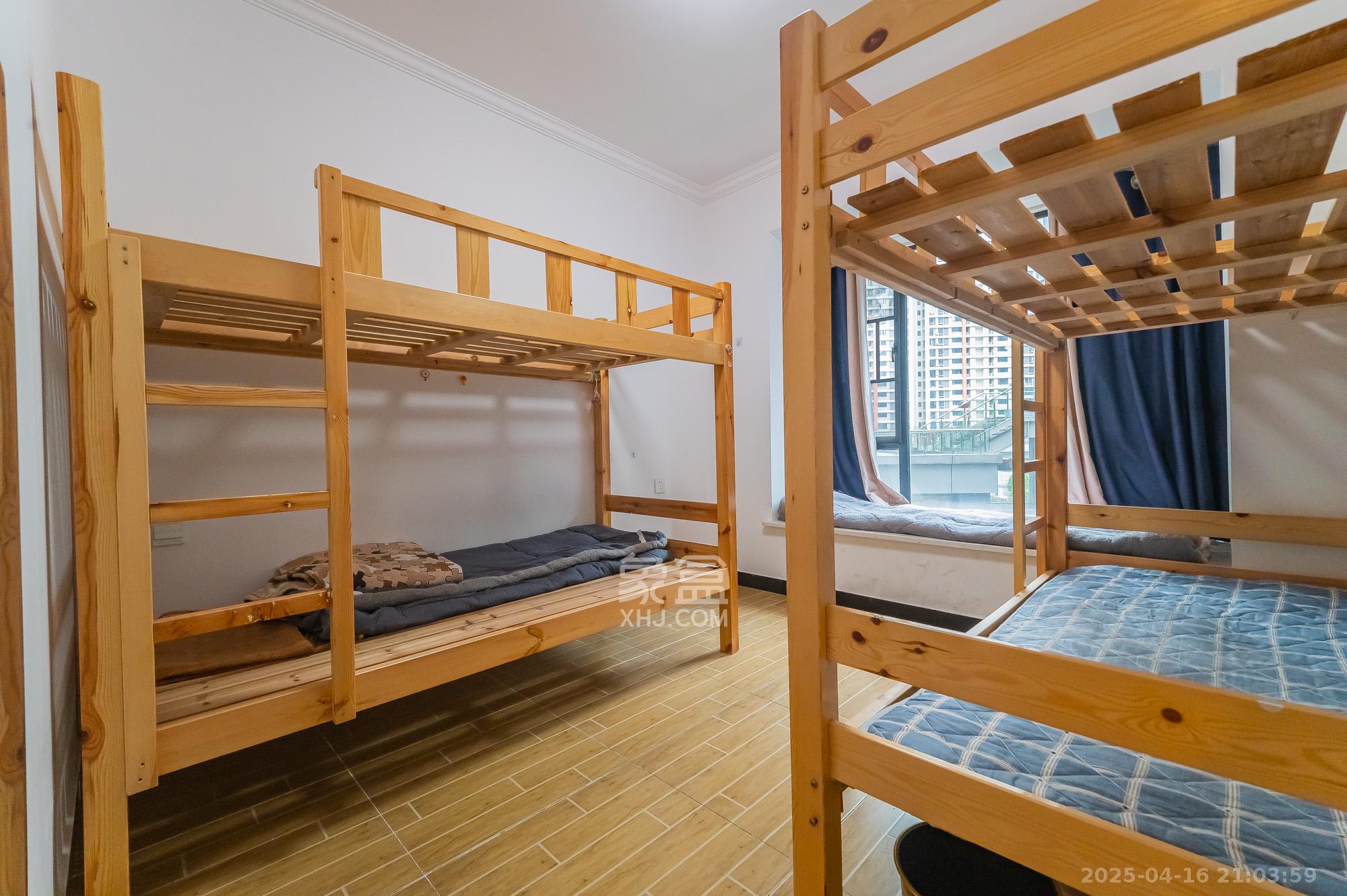 方略城市广场  3室2厅1卫    85.0万 方略城市广场  3室2厅1卫    85.0万卧室