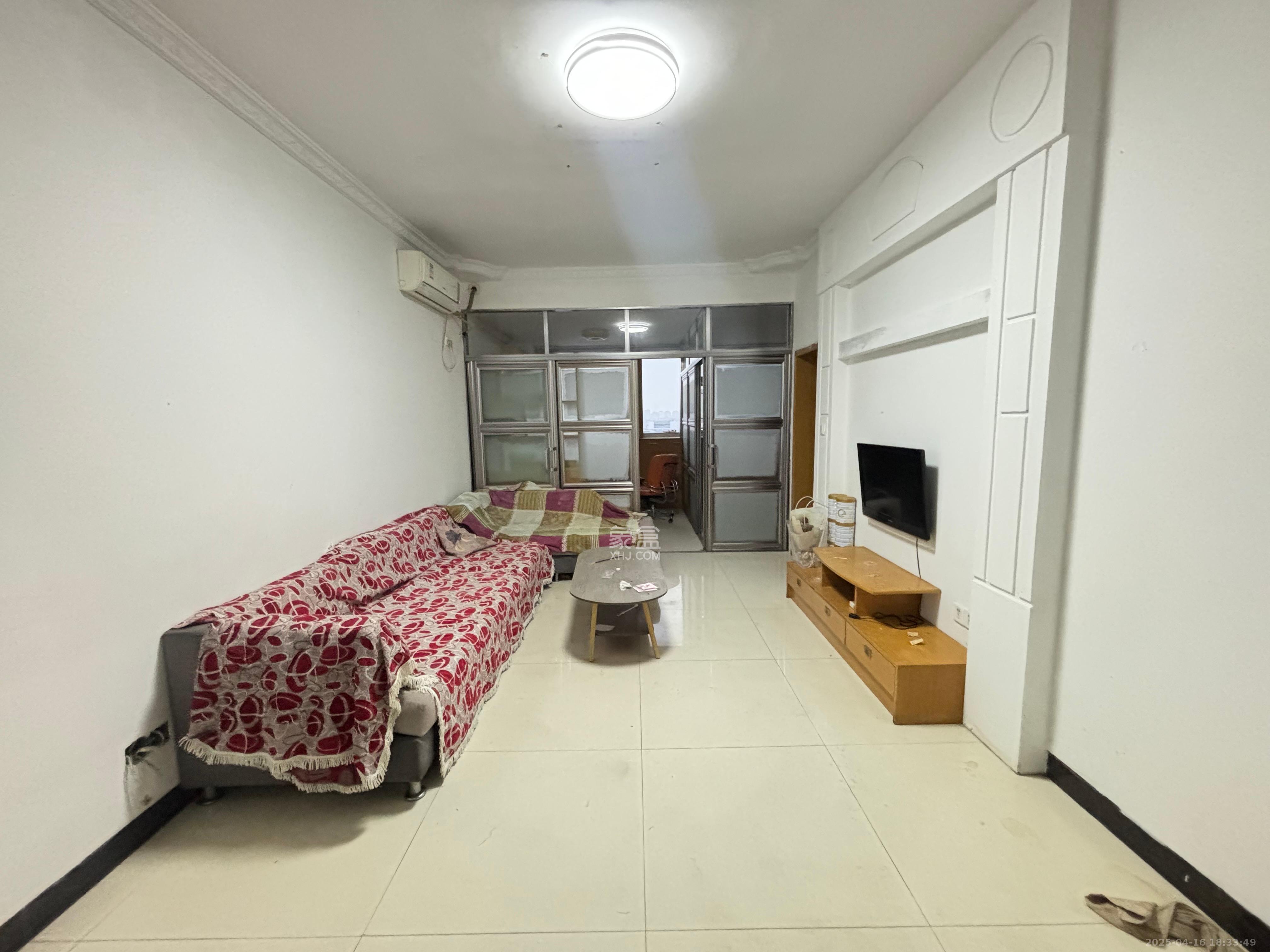 红星国际星城 1室1厅1卫 1800.0元/月 红星国际星城 1室1厅1卫 1800.0元/月室内图