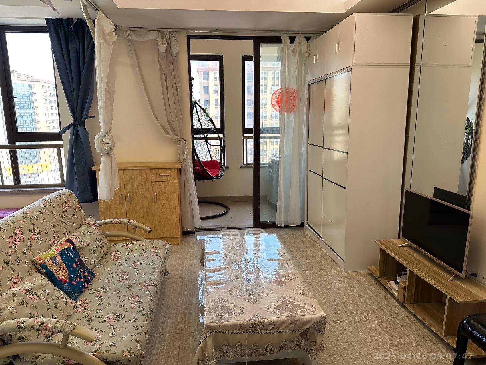 奥林匹克花园贡院三期 1室0厅0卫 1600.0元/月 奥林匹克花园贡院三期 1室0厅0卫 1600.0元/月室内图