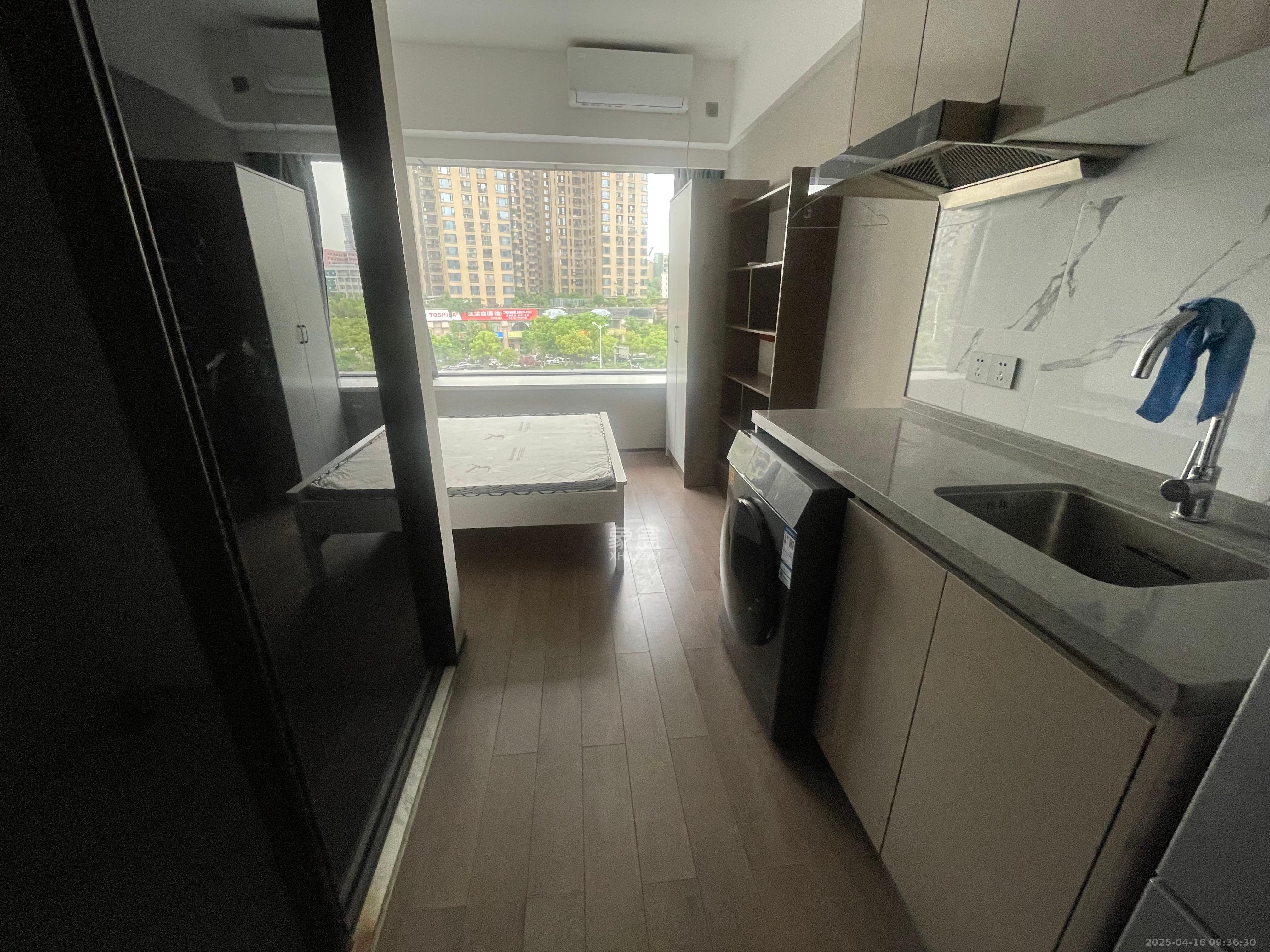 达美涧溪山  1室1厅1卫    1500.0元/月 达美涧溪山  1室1厅1卫    1500.0元/月室内图