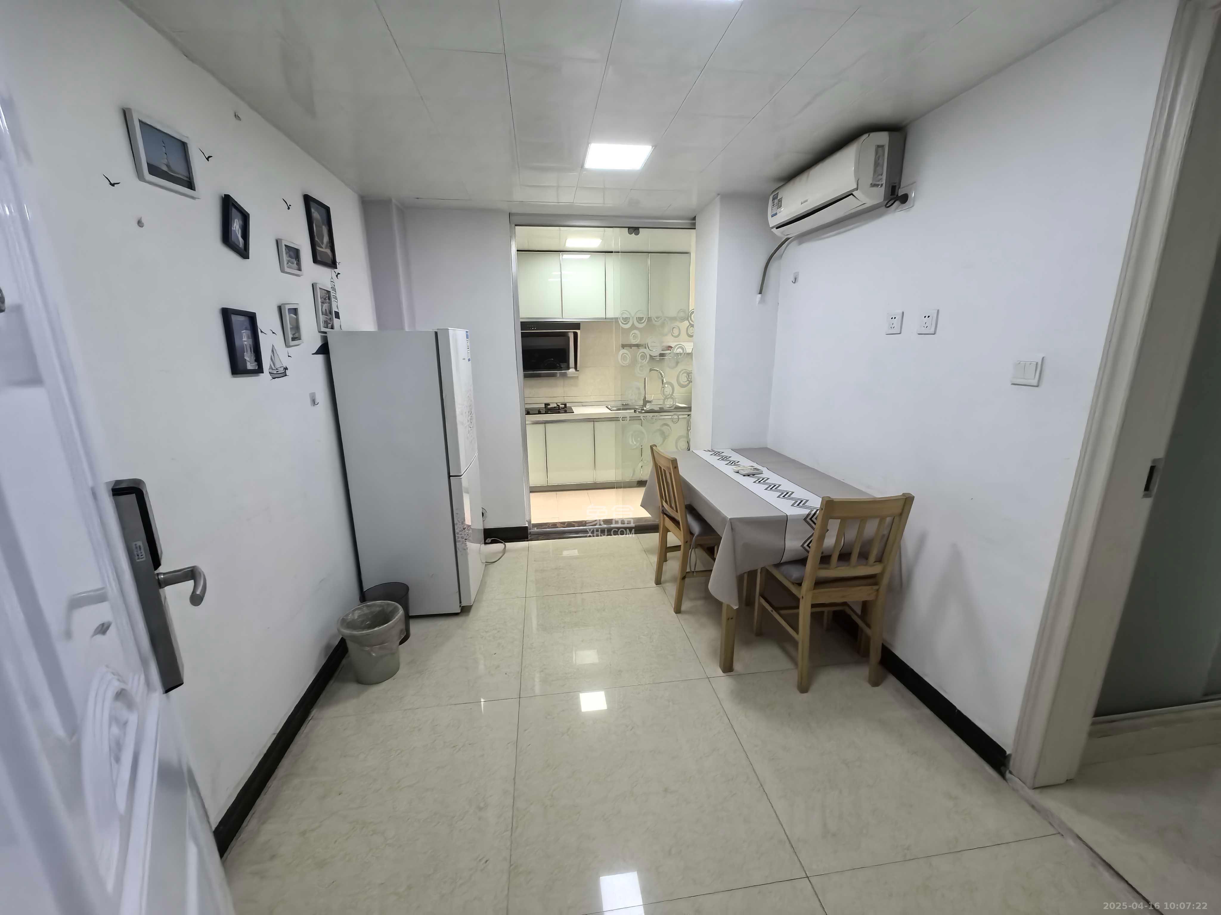 北辰三角洲E3区 1室2厅1卫 2000.0元/月 北辰三角洲E3区 1室2厅1卫 2000.0元/月室内图