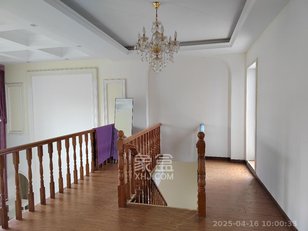 龙湾国际洋房 6室2厅2卫 4500.0元/月 龙湾国际洋房 6室2厅2卫 4500.0元/月室内图