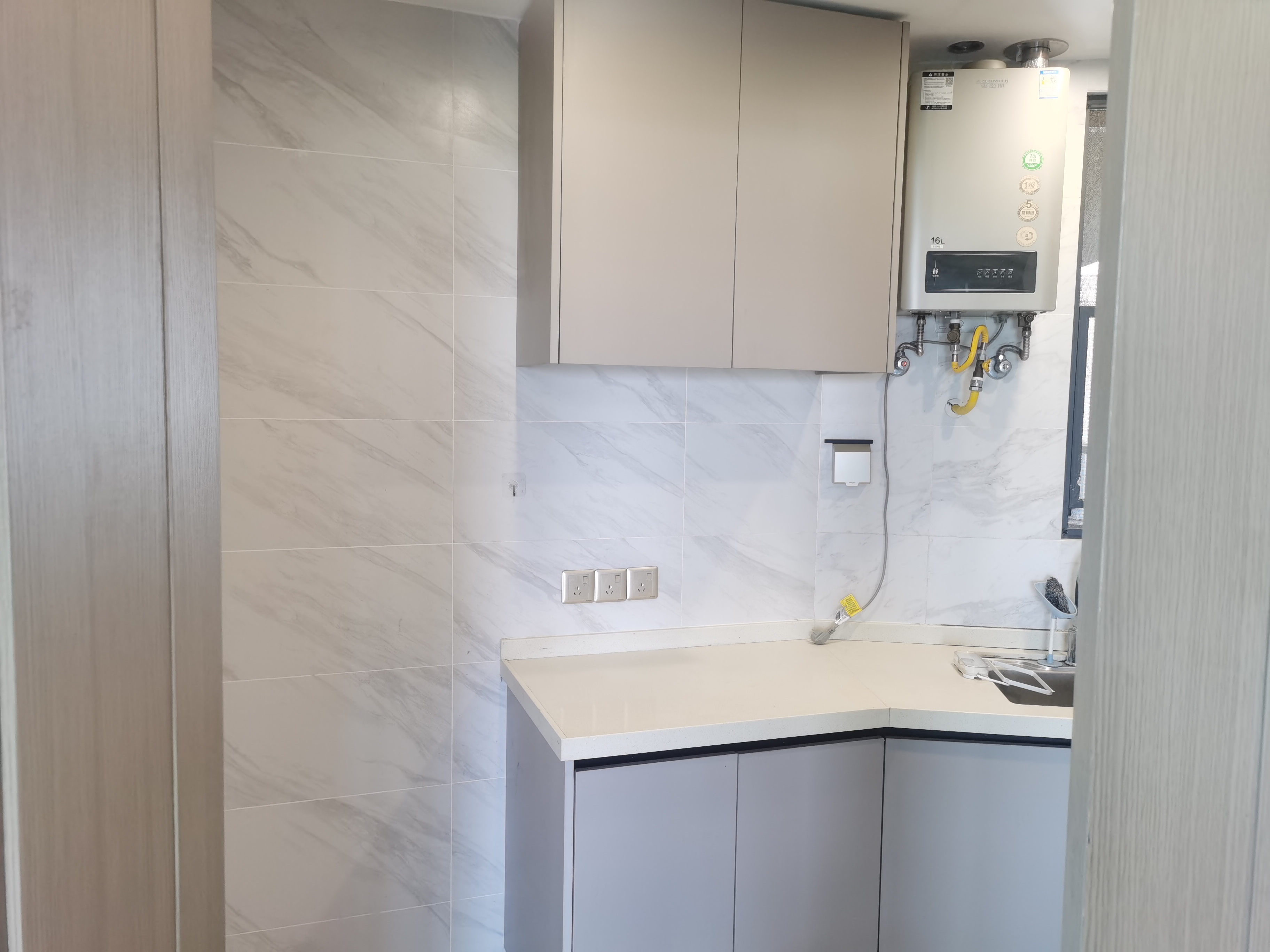 融创观澜湖公园壹号四期  4室2厅2卫    240.0万 融创观澜湖公园壹号四期  4室2厅2卫    240.0万室内图