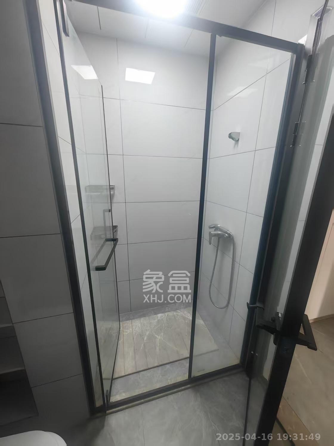 汇景发展环球中心   40.0㎡     2500.00元/月室内图