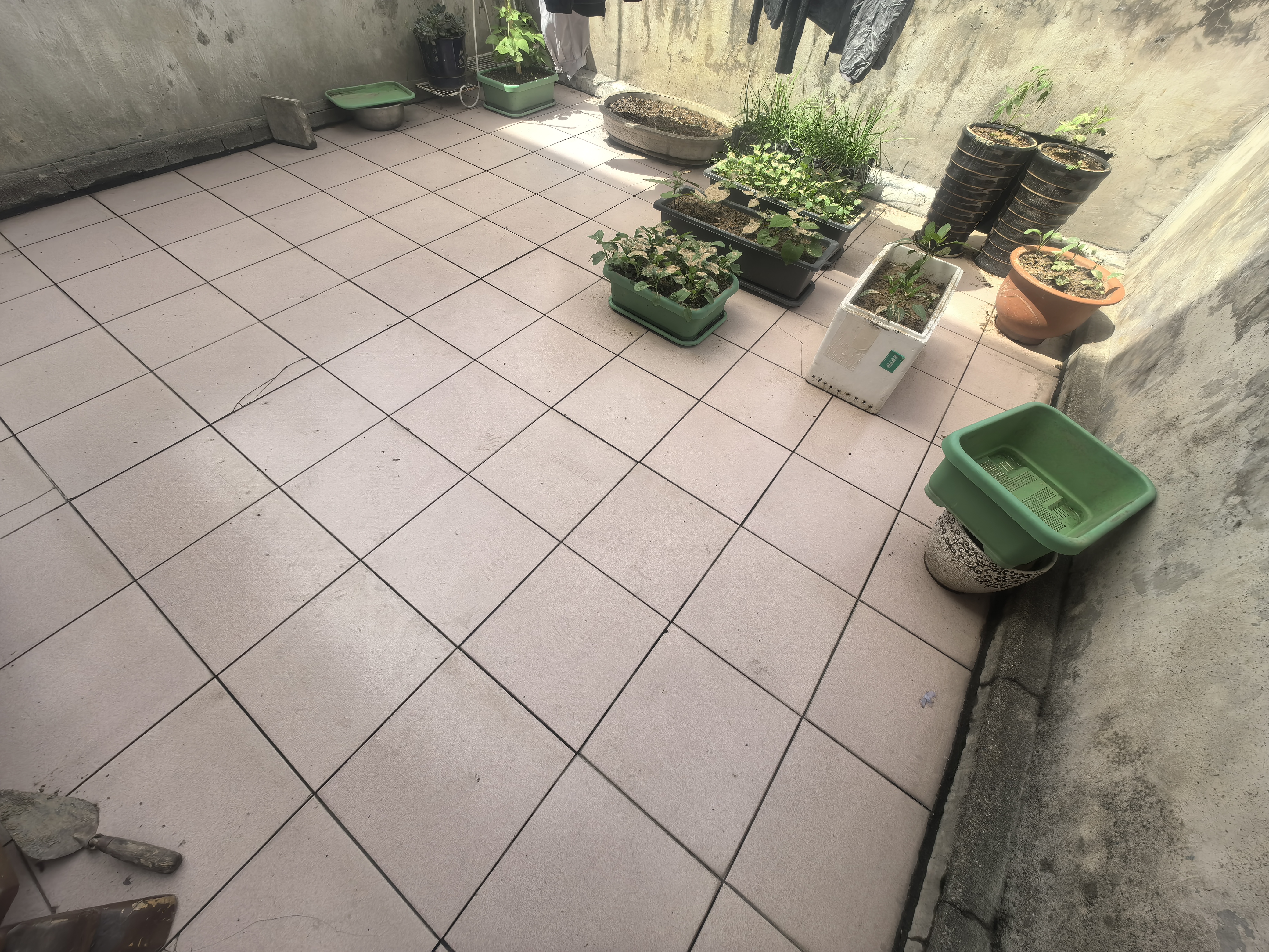 市委二号院 2室2厅1卫 31.8万 市委二号院 2室2厅1卫 31.8万客厅