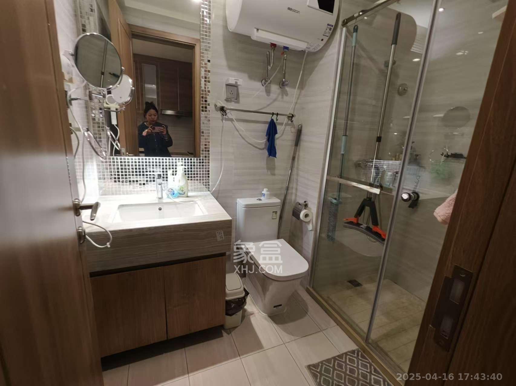 恒大金融广场 1室0厅0卫 1680.0元/月 恒大金融广场 1室0厅0卫 1680.0元/月室内图