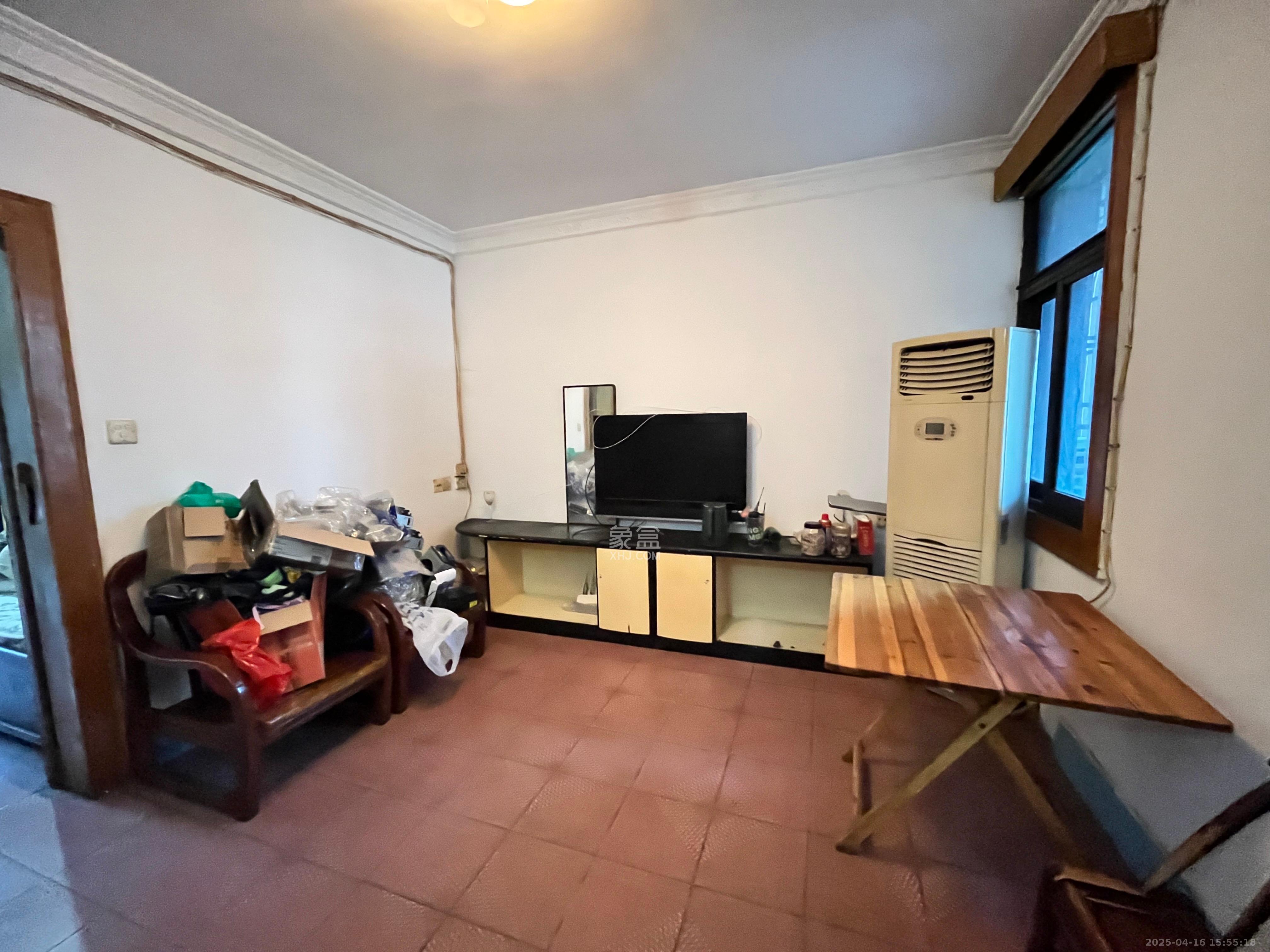 开发公司宿舍 1室1厅1卫 1500.0元/月 开发公司宿舍 1室1厅1卫 1500.0元/月室内图