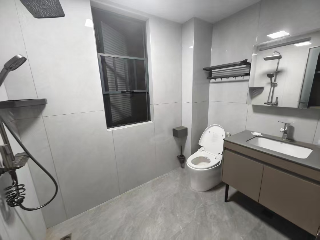 万达广场(酃湖) 3室2厅2卫 1680.0元/月 万达广场(酃湖) 3室2厅2卫 1680.0元/月室内图