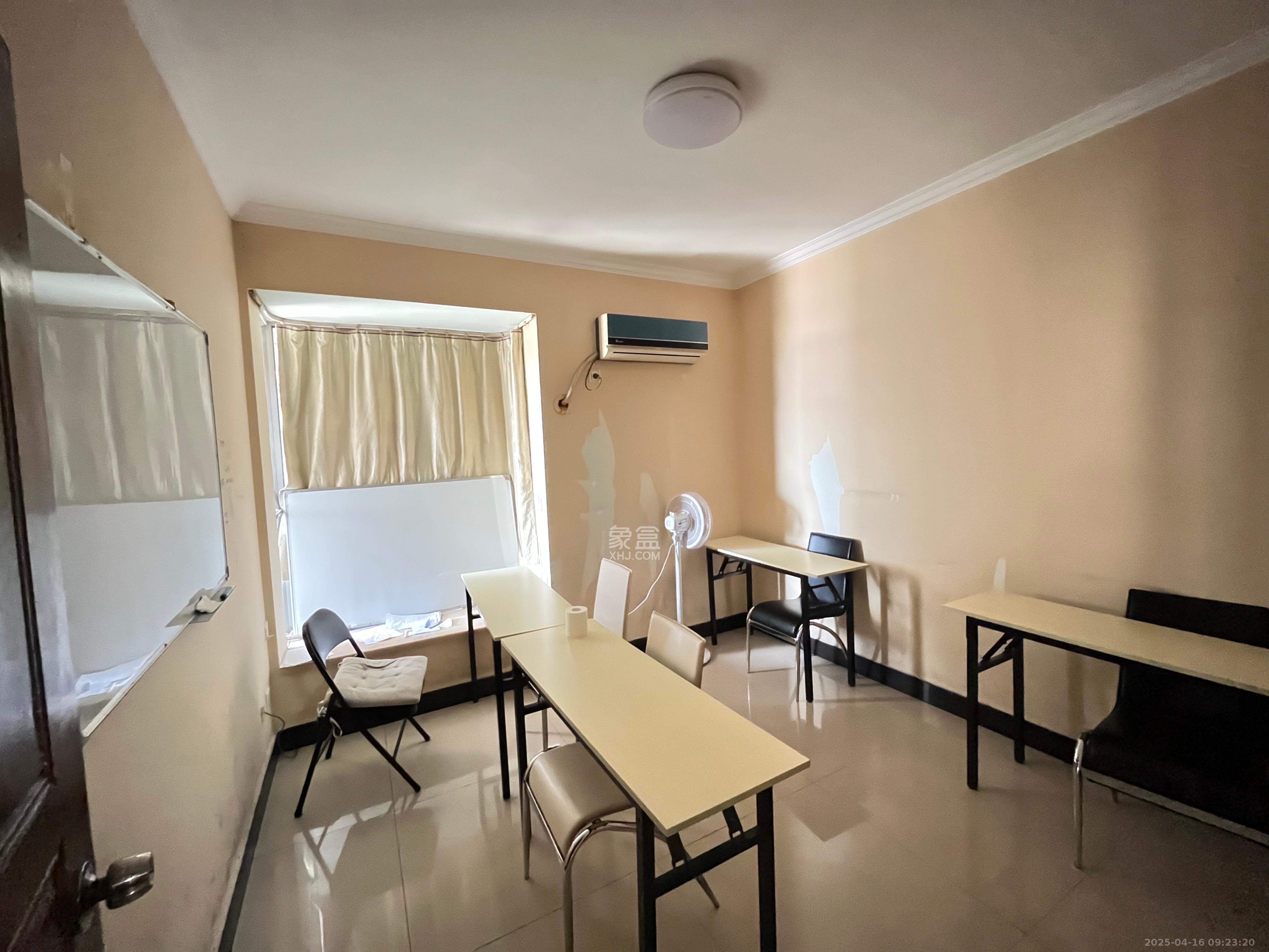 兴威新嘉园 2室2厅1卫 4000.0元/月 兴威新嘉园 2室2厅1卫 4000.0元/月室内图