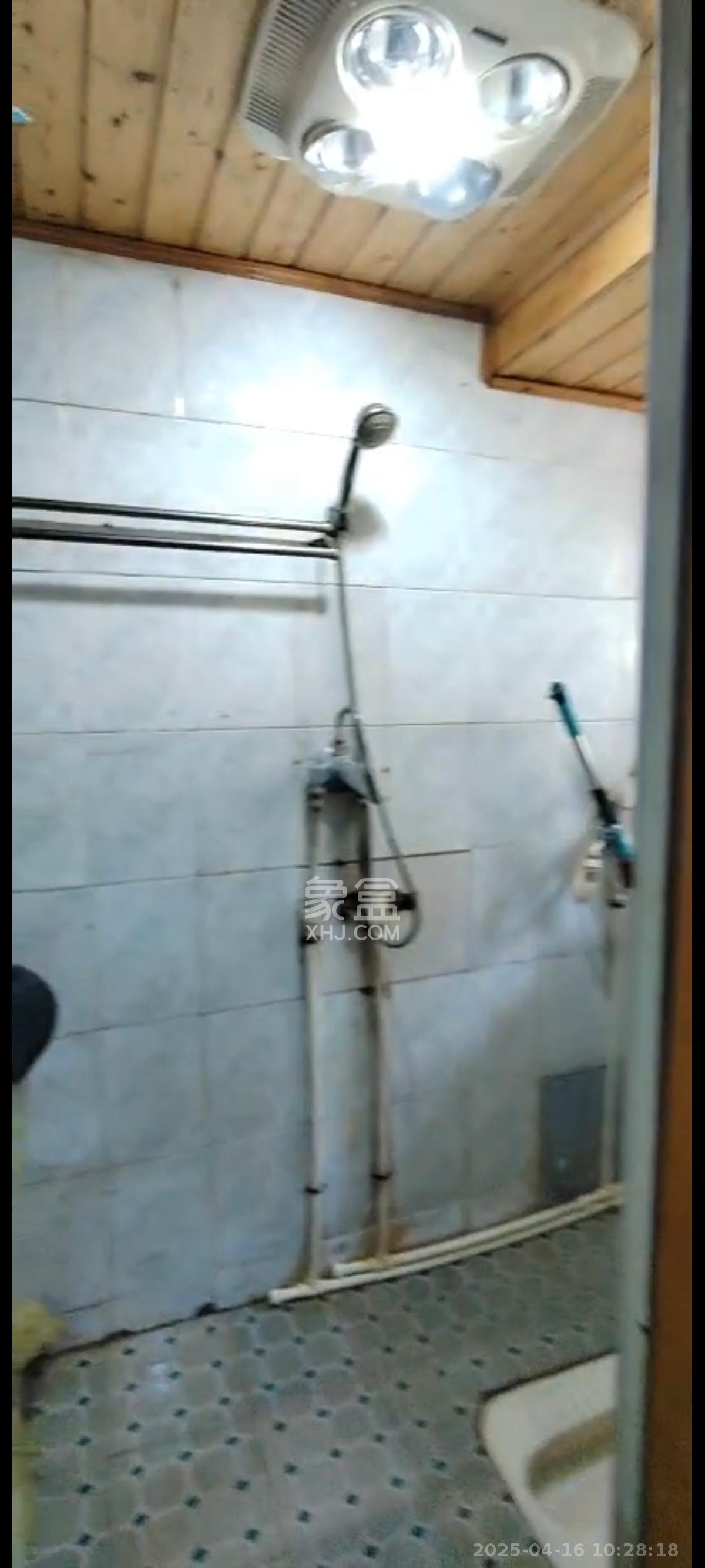 识字里社区 2室1厅1卫 1500.0元/月 识字里社区 2室1厅1卫 1500.0元/月室内图