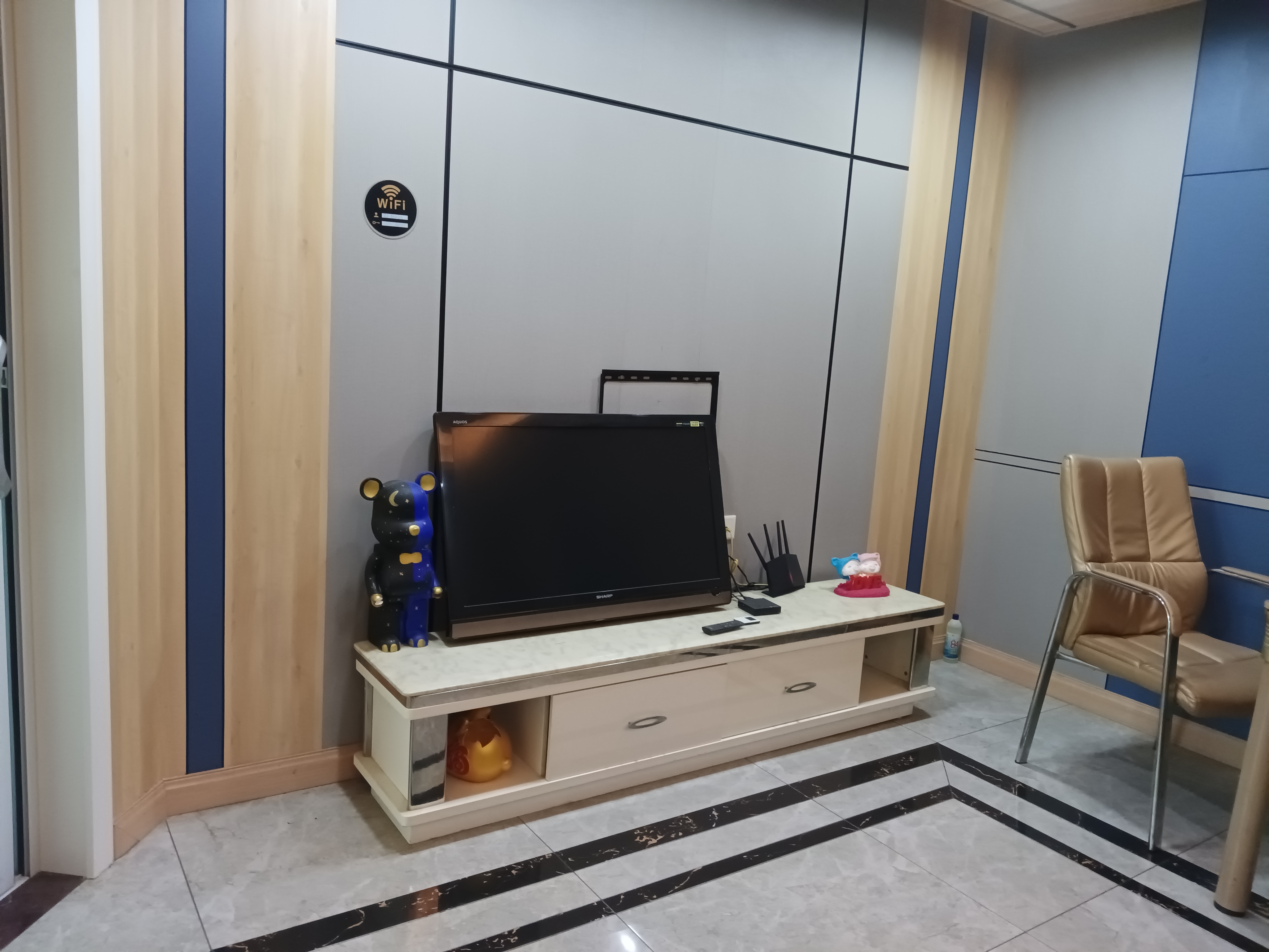 雁城世家  1室1厅1卫   1500.00元/月