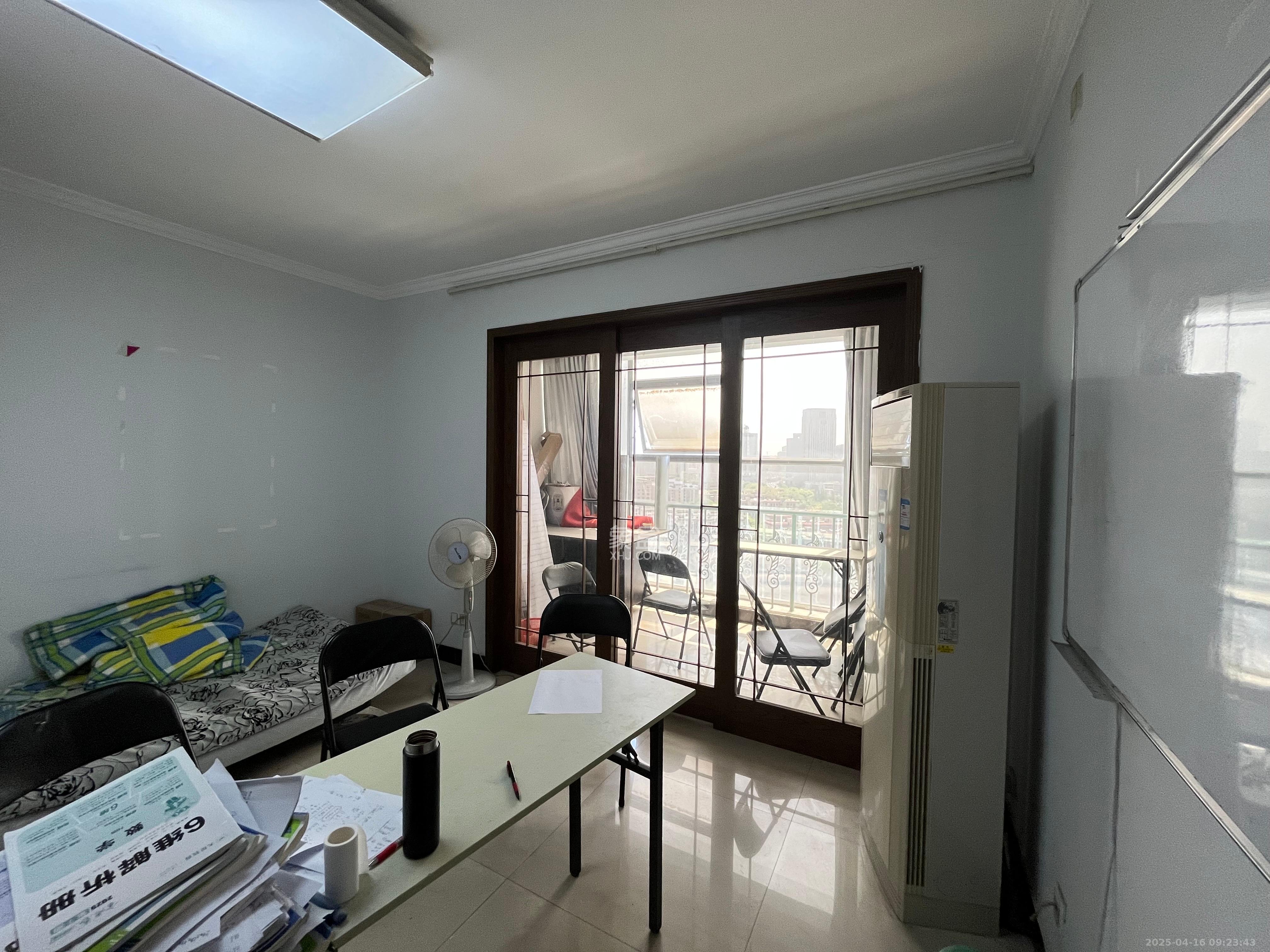 兴威新嘉园 2室2厅1卫 4000.0元/月 兴威新嘉园 2室2厅1卫 4000.0元/月室内图