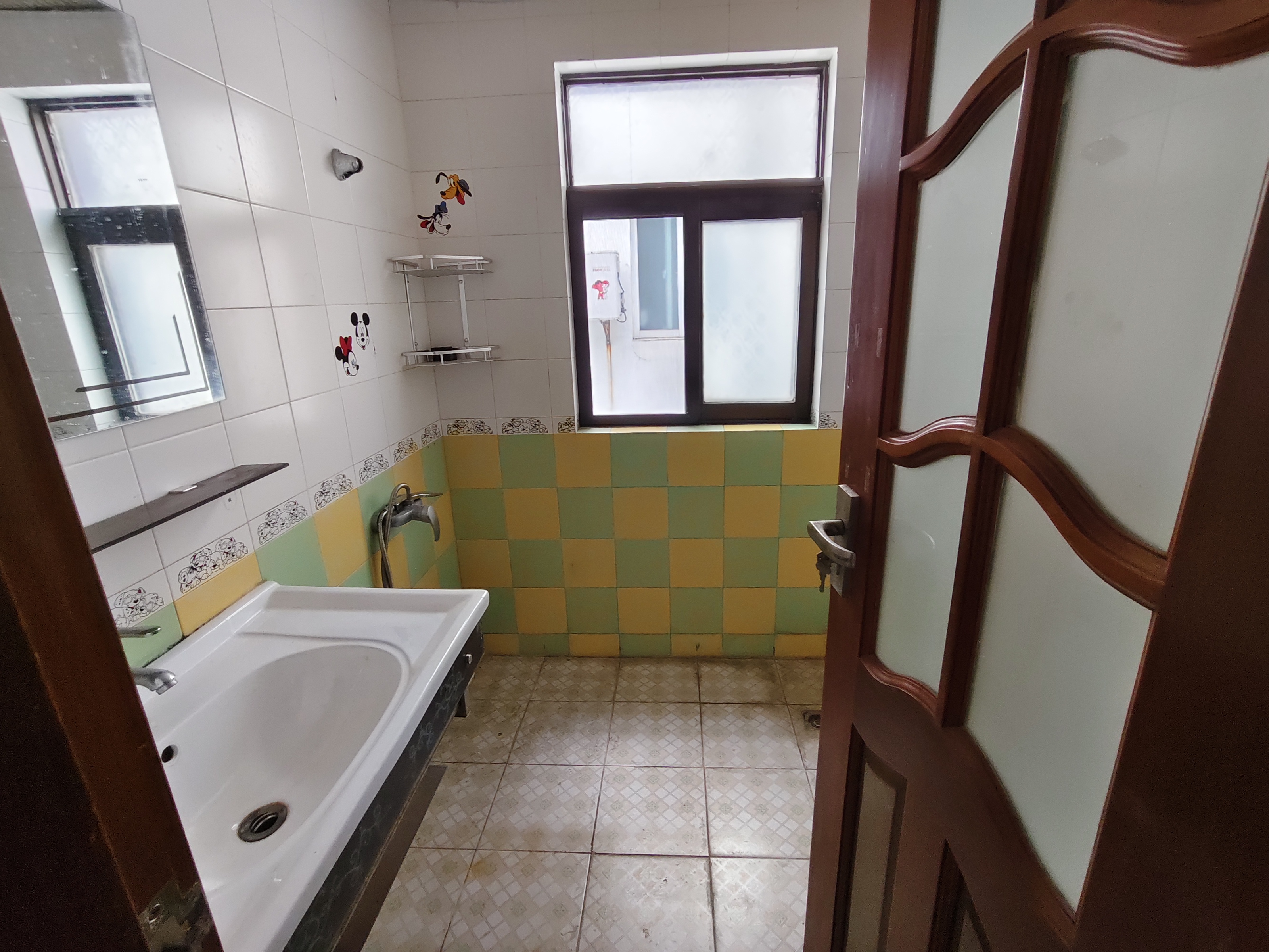 碧波花园(别墅) 9室3厅6卫 17000.0元/月 碧波花园(别墅) 9室3厅6卫 17000.0元/月室内图