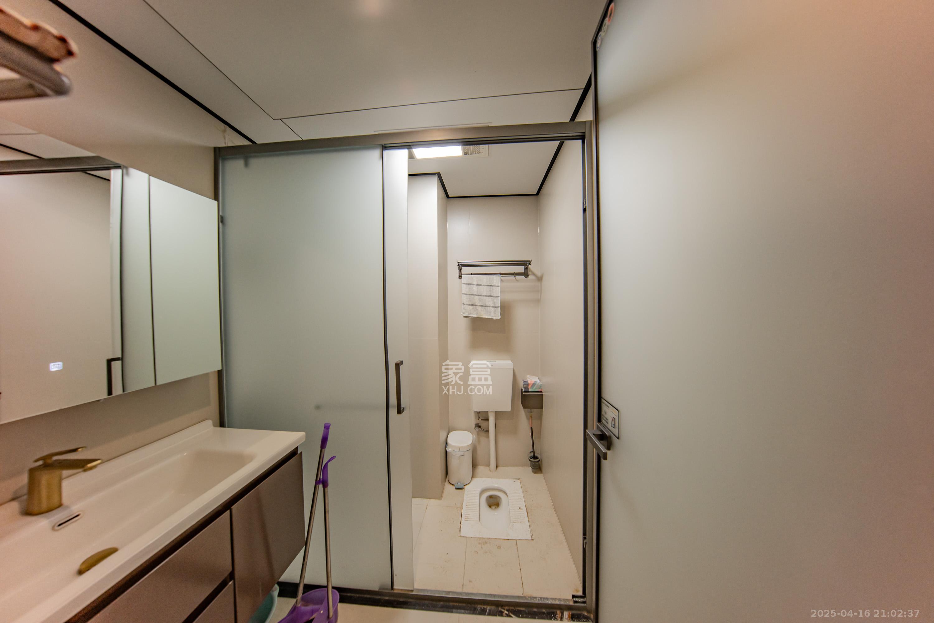 碧桂园智慧城市 4室2厅3卫 249.0万 碧桂园智慧城市 4室2厅3卫 249.0万卫生间