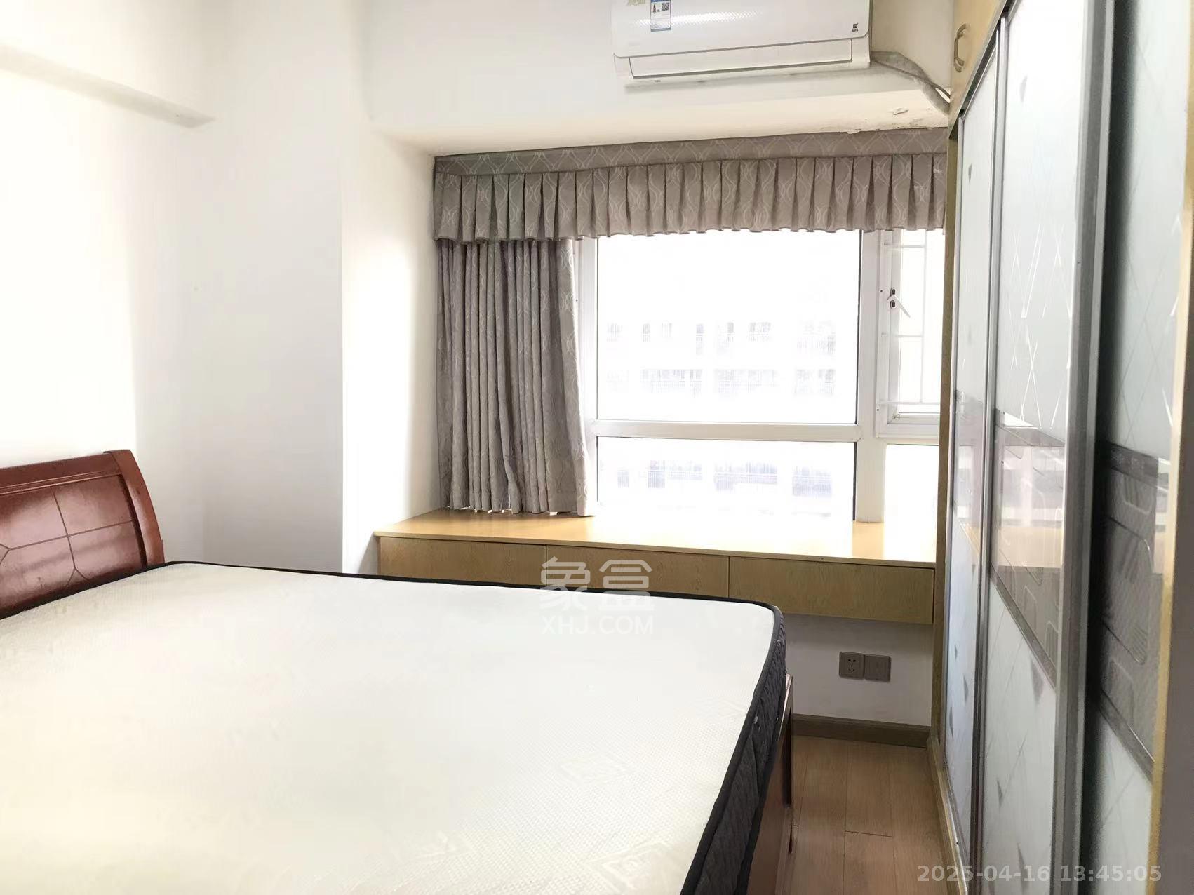 新长海广场 2室2厅1卫 1700.0元/月 新长海广场 2室2厅1卫 1700.0元/月室内图