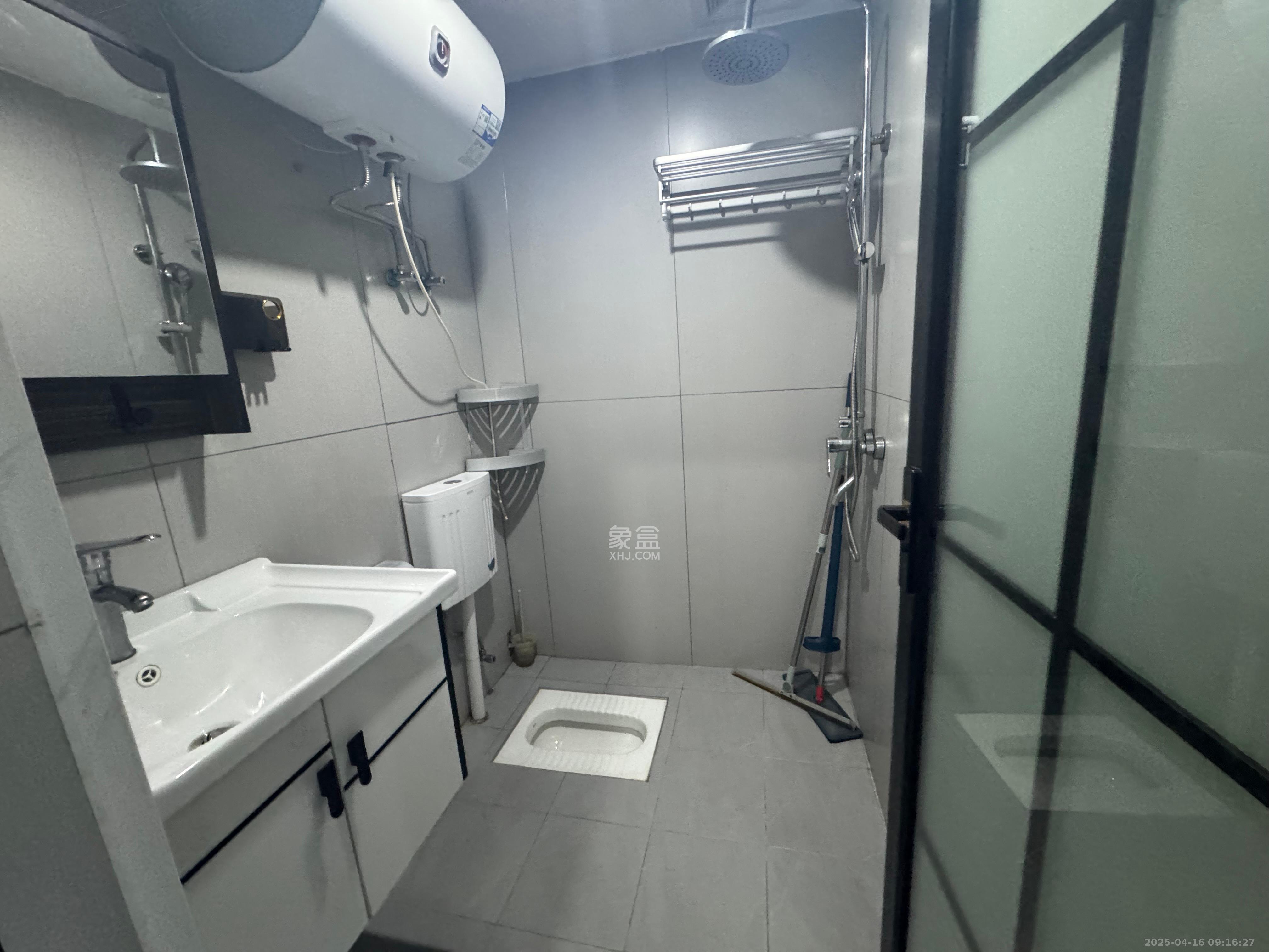 福天星中心(福天星雅苑)  1室0厅0卫    1000.0元/月 福天星中心(福天星雅苑)  1室0厅0卫    1000.0元/月室内图