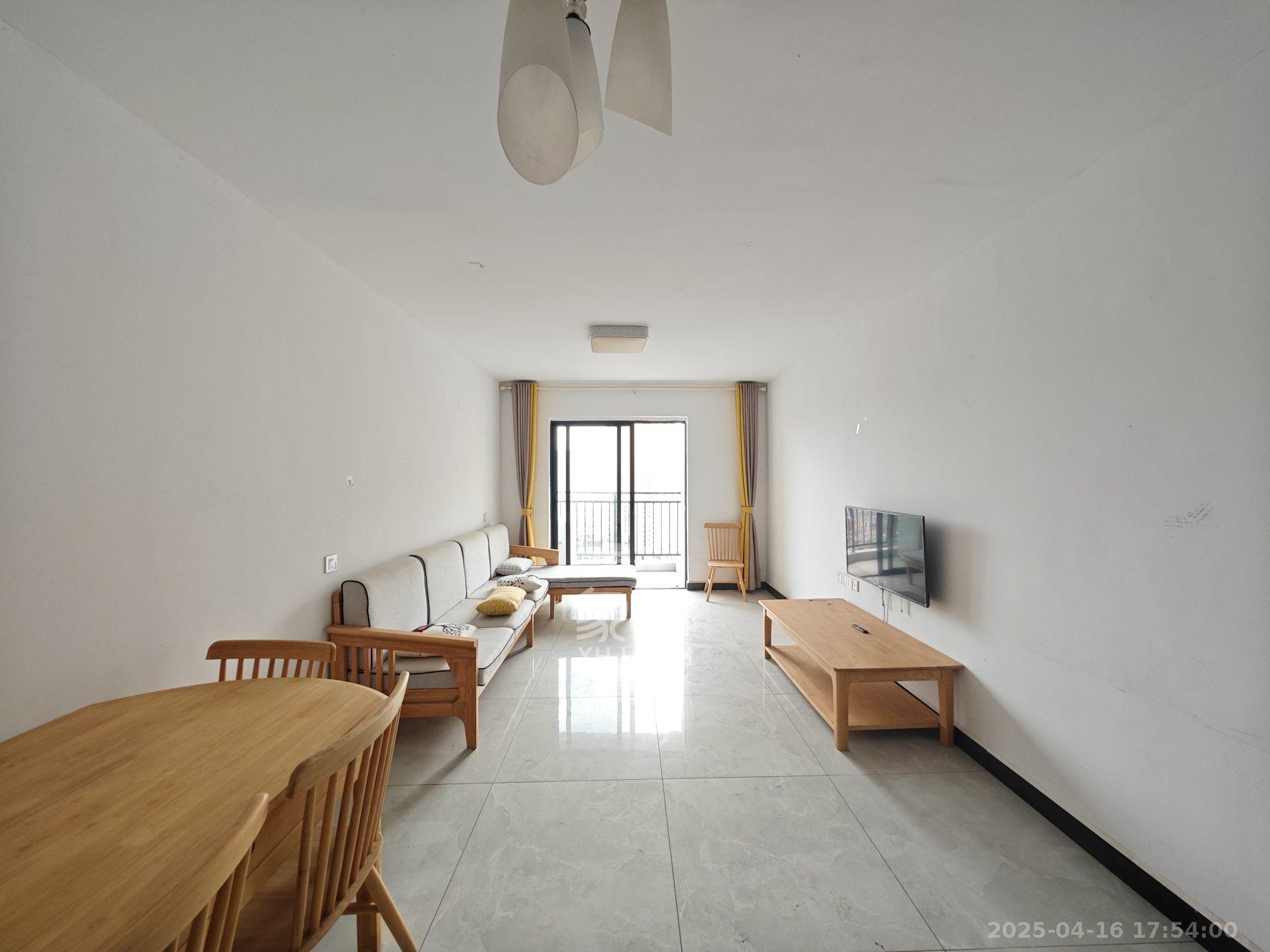 保利城（中航城国际社区、郡原美村）  3室2厅2卫   2400.00元/月室内图