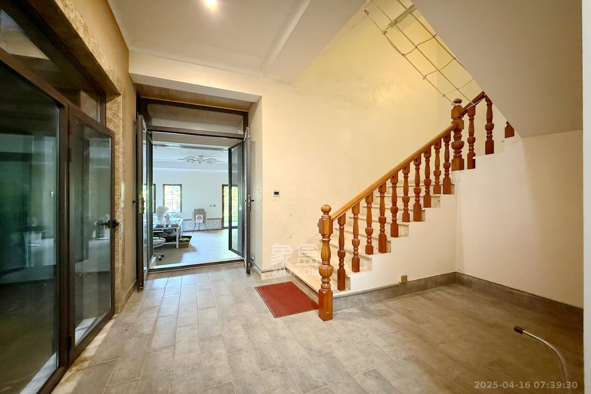 金地三千府(金地湖山樾、金地自在城) 5室3厅4卫 498.0万 金地三千府(金地湖山樾、金地自在城) 5室3厅4卫 498.0万其他