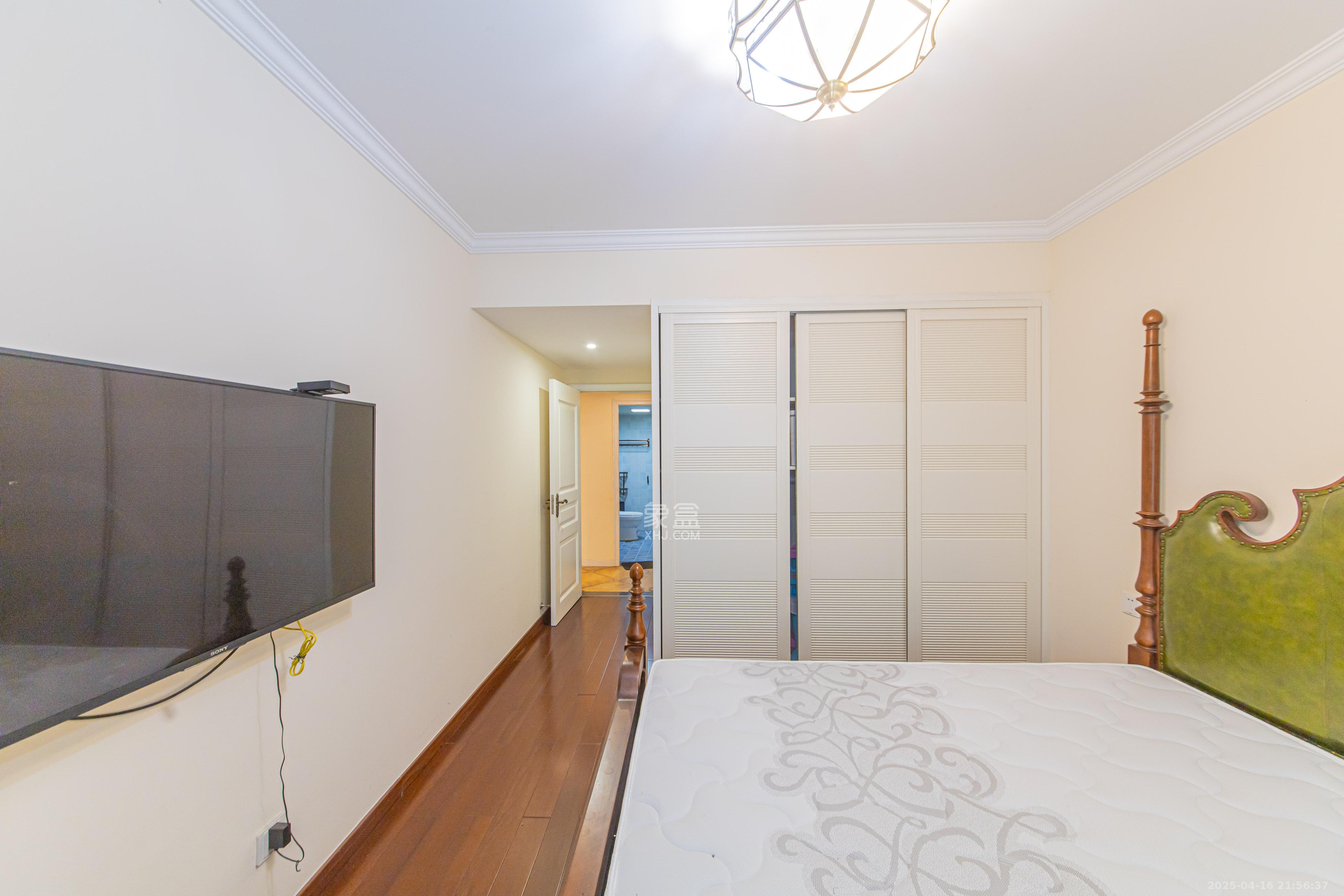 中建芙蓉嘉苑  2室2厅1卫    86.0万 中建芙蓉嘉苑  2室2厅1卫    86.0万卧室