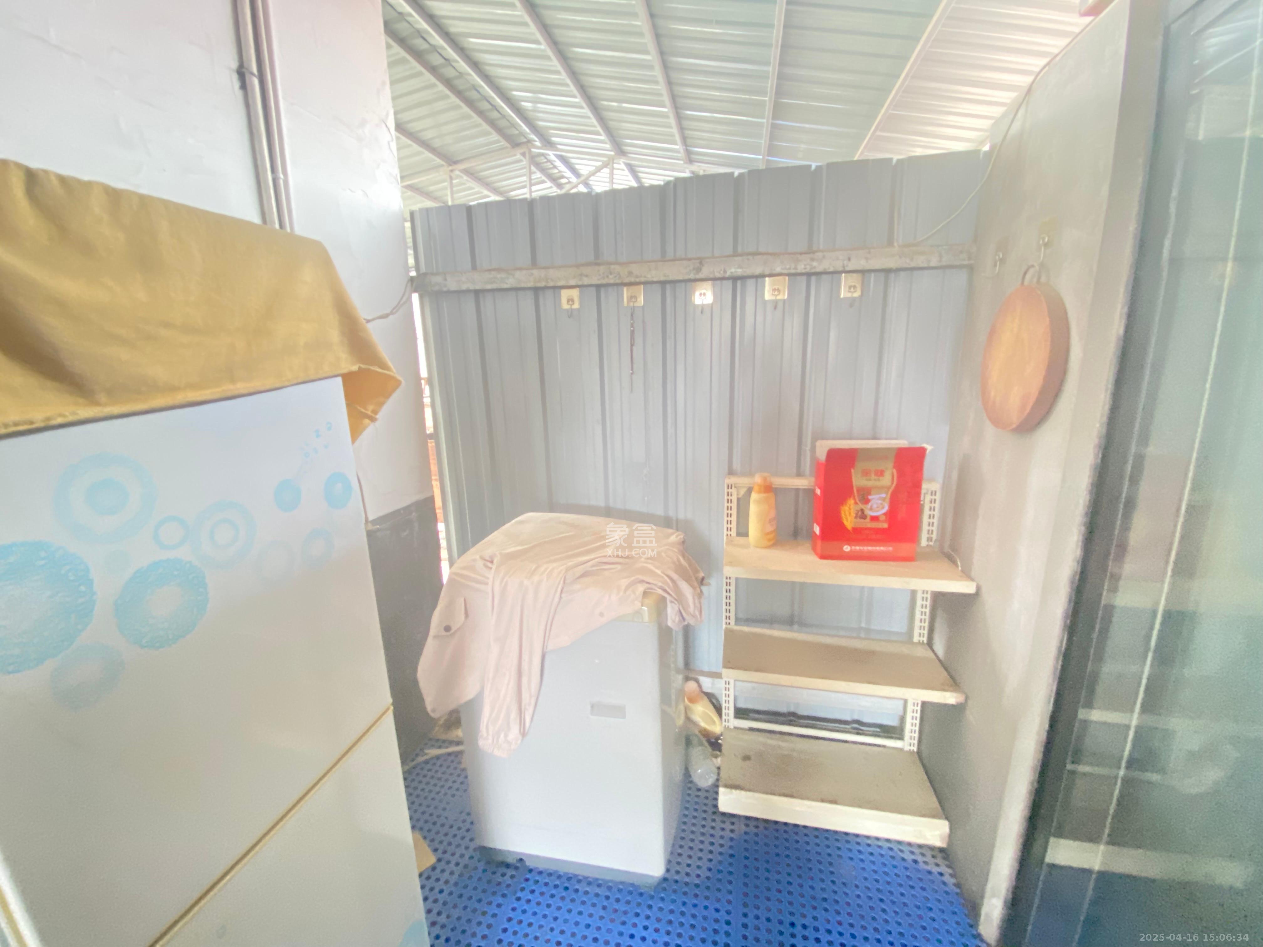 海棠北路散盘  1室1厅1卫    600.0元/月 海棠北路散盘  1室1厅1卫    600.0元/月室内图