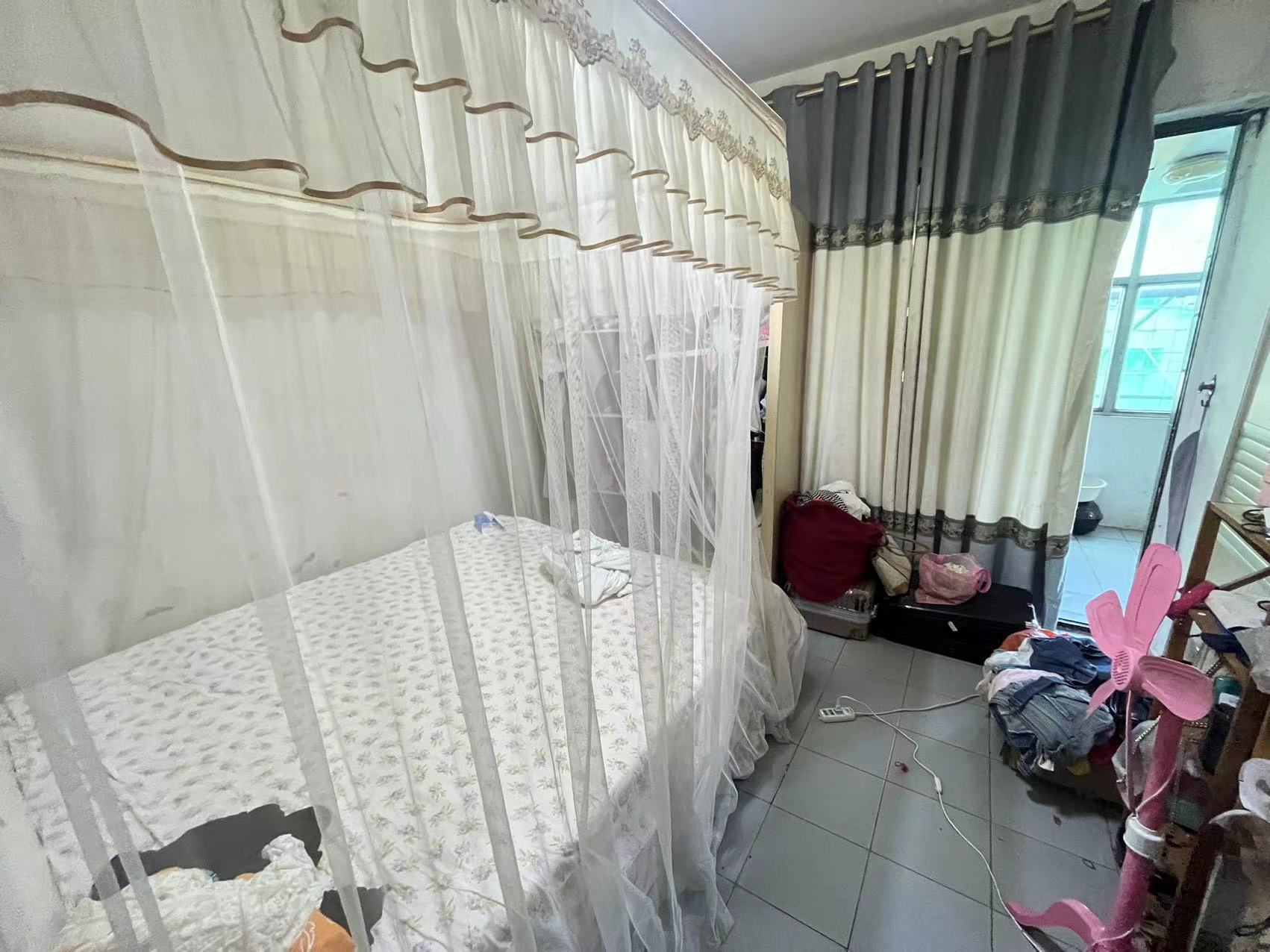 金融花园 1室0厅0卫 115.0万 金融花园 1室0厅0卫 115.0万客厅