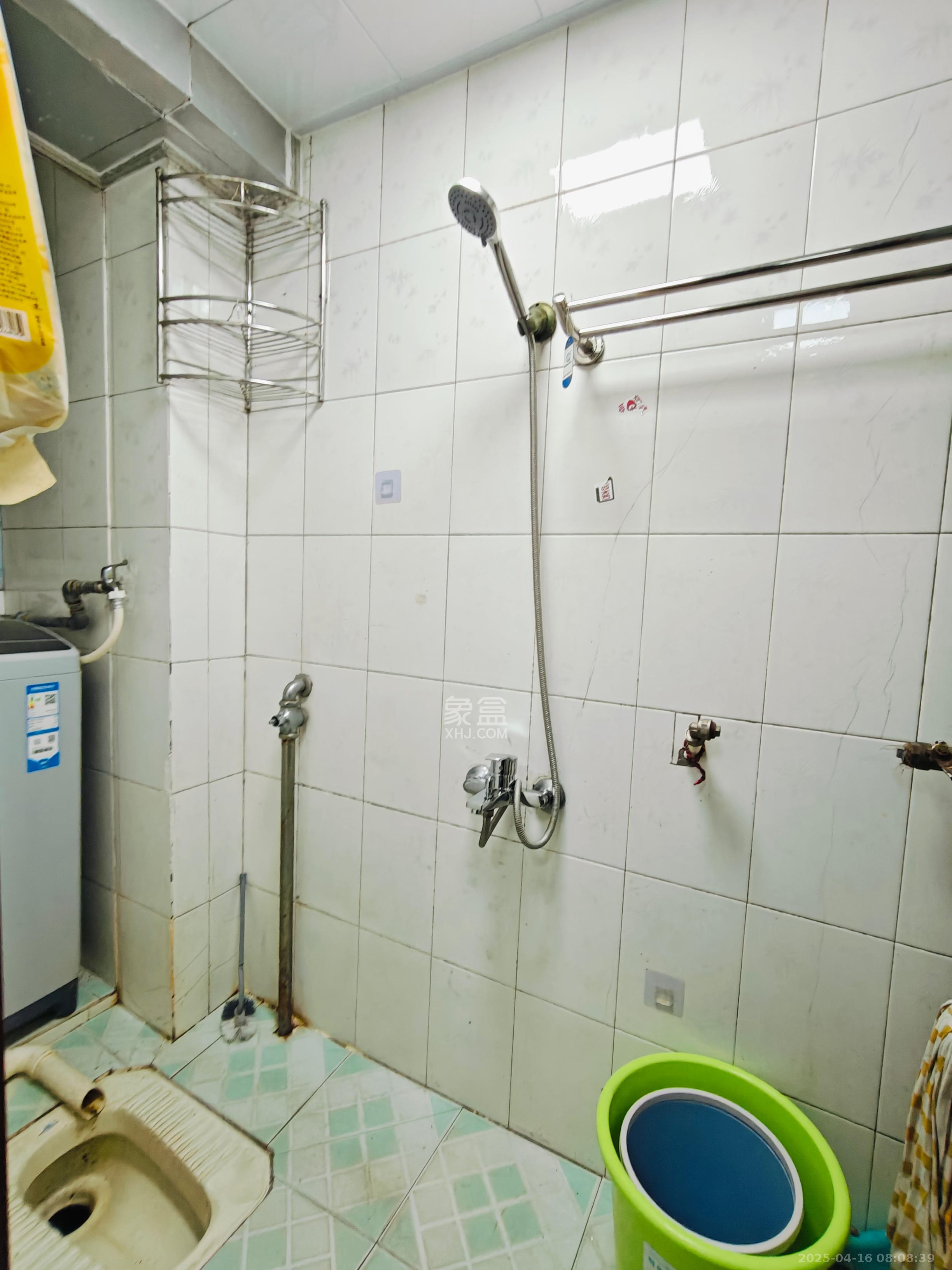 乔庄社区 1室1厅1卫 1300.0元/月 乔庄社区 1室1厅1卫 1300.0元/月室内图