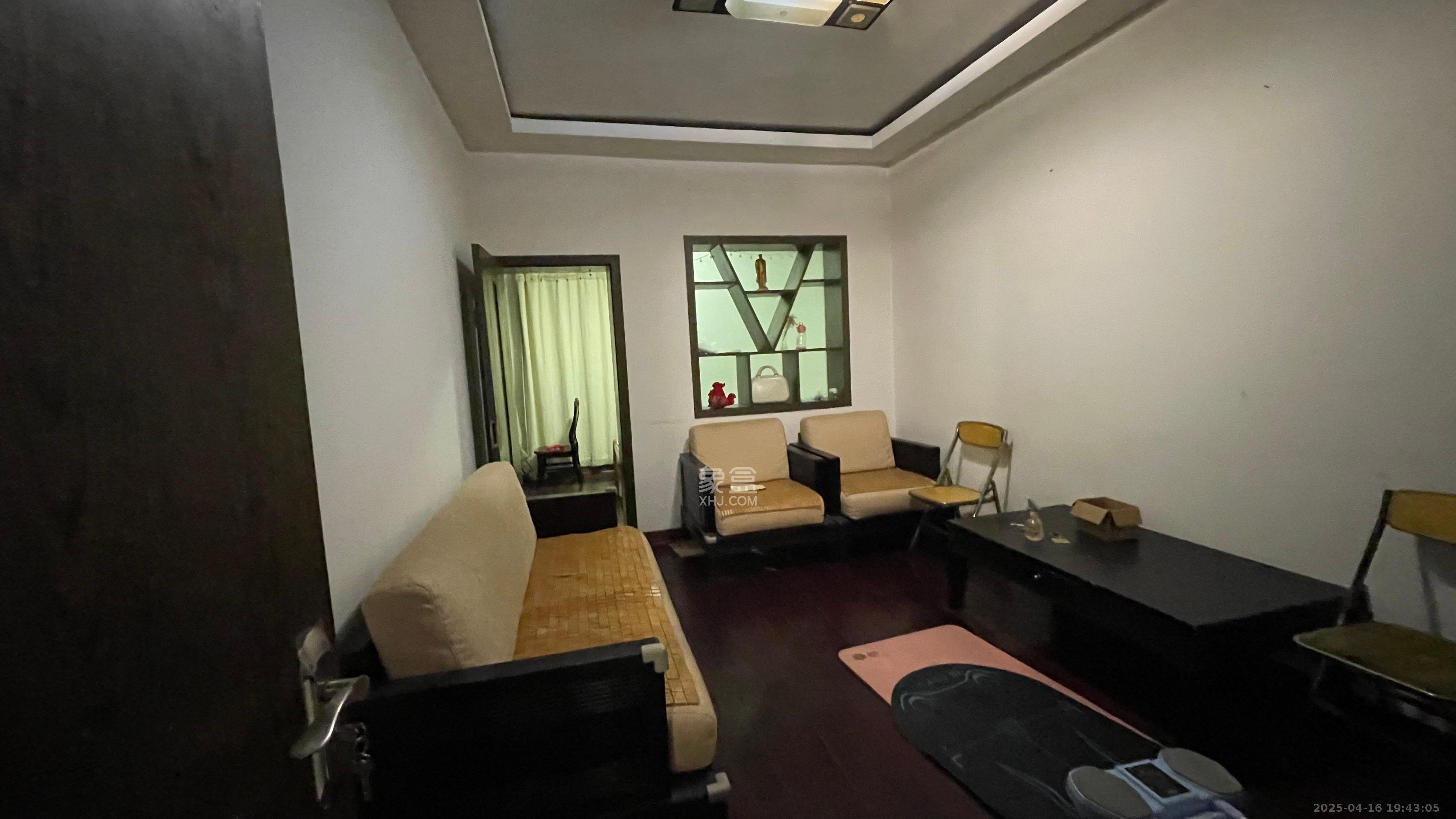 湖南省冶金材料研究所宿舍 3室2厅1卫 1500.0元/月 湖南省冶金材料研究所宿舍 3室2厅1卫 1500.0元/月室内图