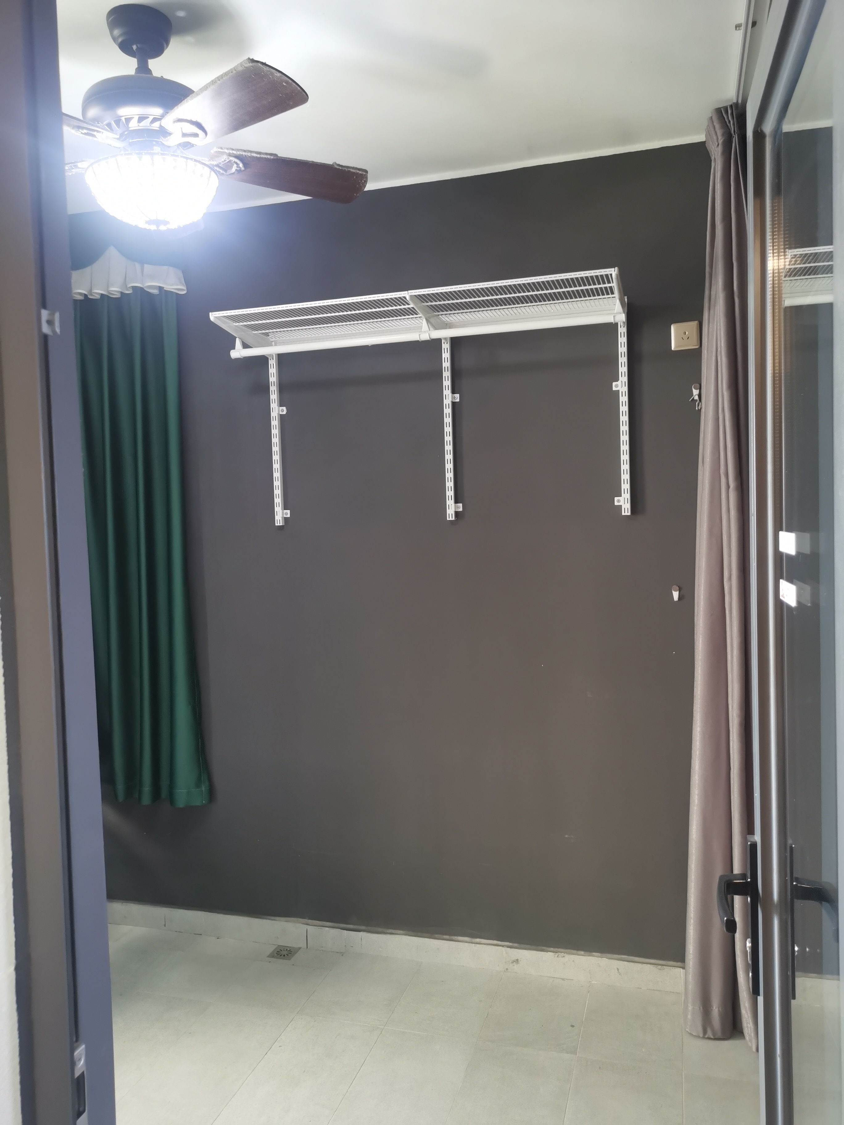 融创观澜湖公园壹号四期  4室2厅2卫    3500.0元/月 融创观澜湖公园壹号四期  4室2厅2卫    3500.0元/月室内图