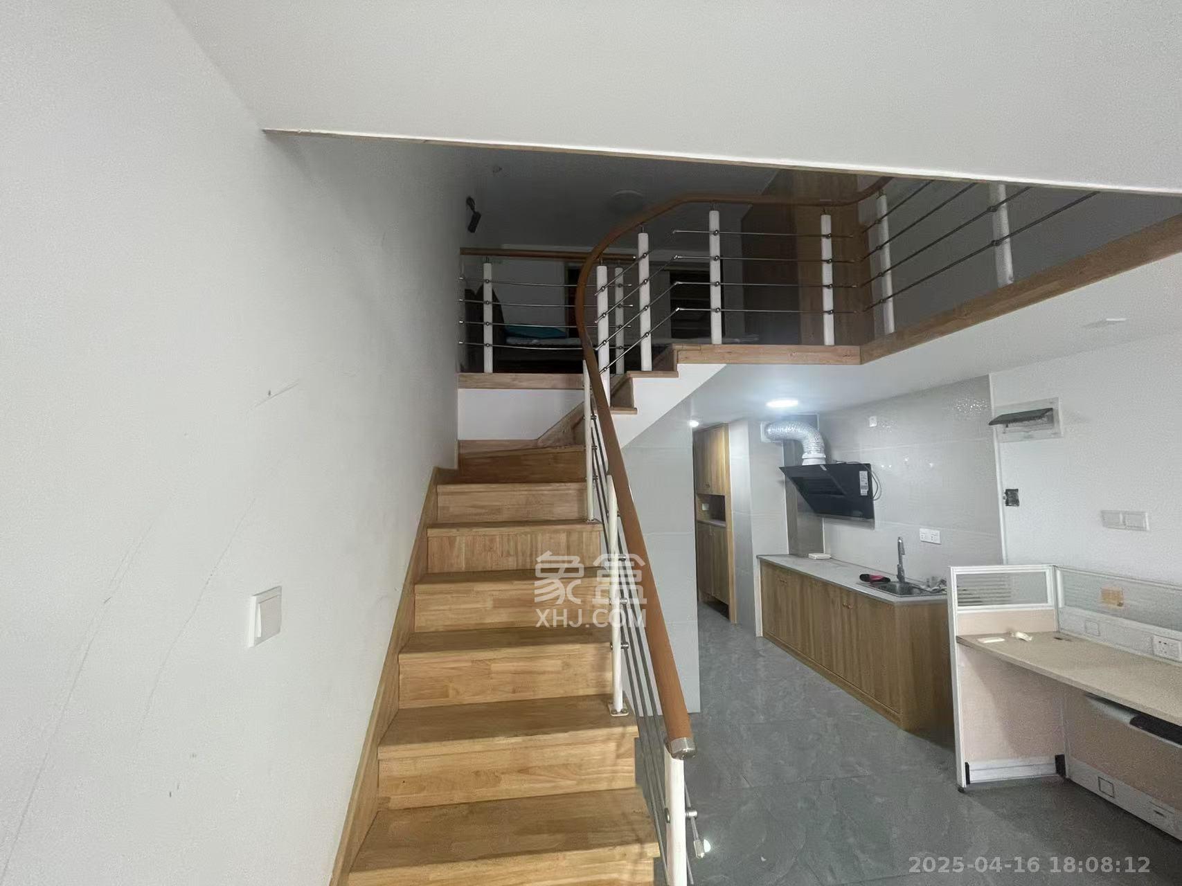 华润置地广场二期 2室1厅1卫 1700.0元/月 华润置地广场二期 2室1厅1卫 1700.0元/月室内图