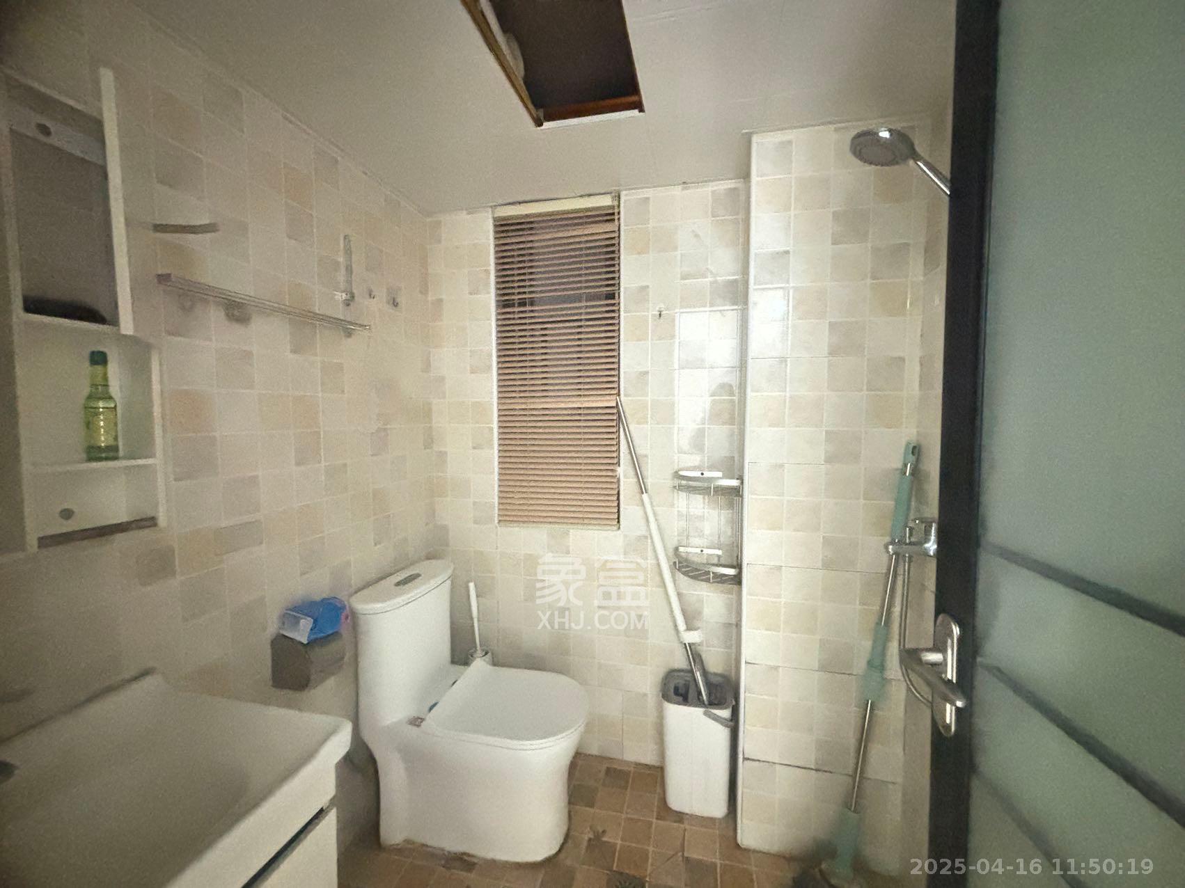 建发中央公园(建发美地)  3室1厅1卫    2300.0元/月 建发中央公园(建发美地)  3室1厅1卫    2300.0元/月室内图