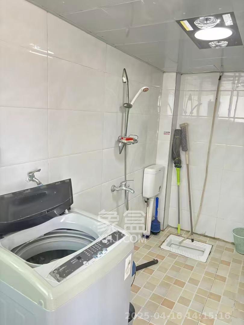 文华商住楼  3室1厅1卫   2400.00元/月室内图