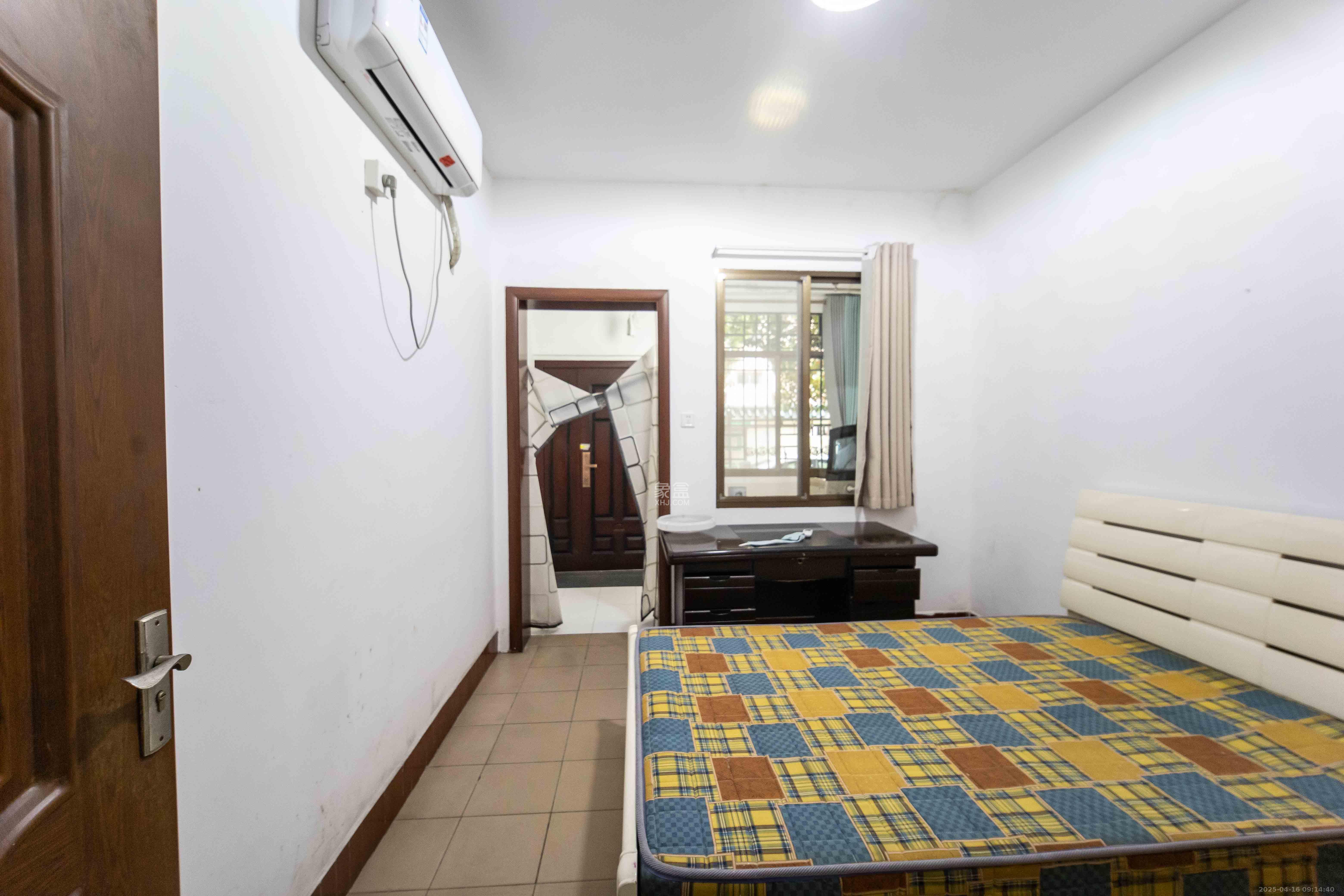 荷晏小区  3室1厅1卫    2100.0元/月 荷晏小区  3室1厅1卫    2100.0元/月室内图