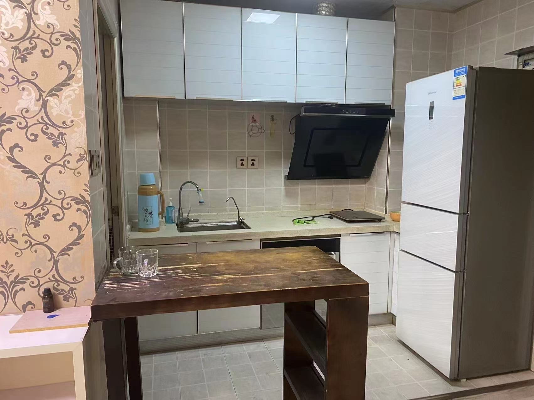 水映豪廷(一,二,三期) 1室0厅0卫 1100.0元/月 水映豪廷(一,二,三期) 1室0厅0卫 1100.0元/月室内图