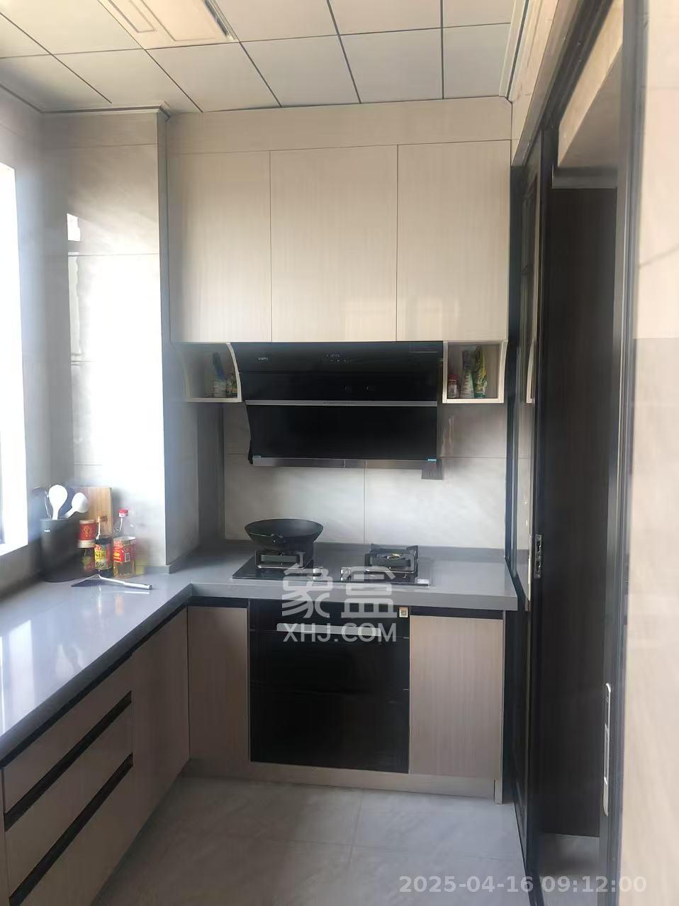 湘域芯城一期 4室2厅2卫 2800.0元/月 湘域芯城一期 4室2厅2卫 2800.0元/月室内图