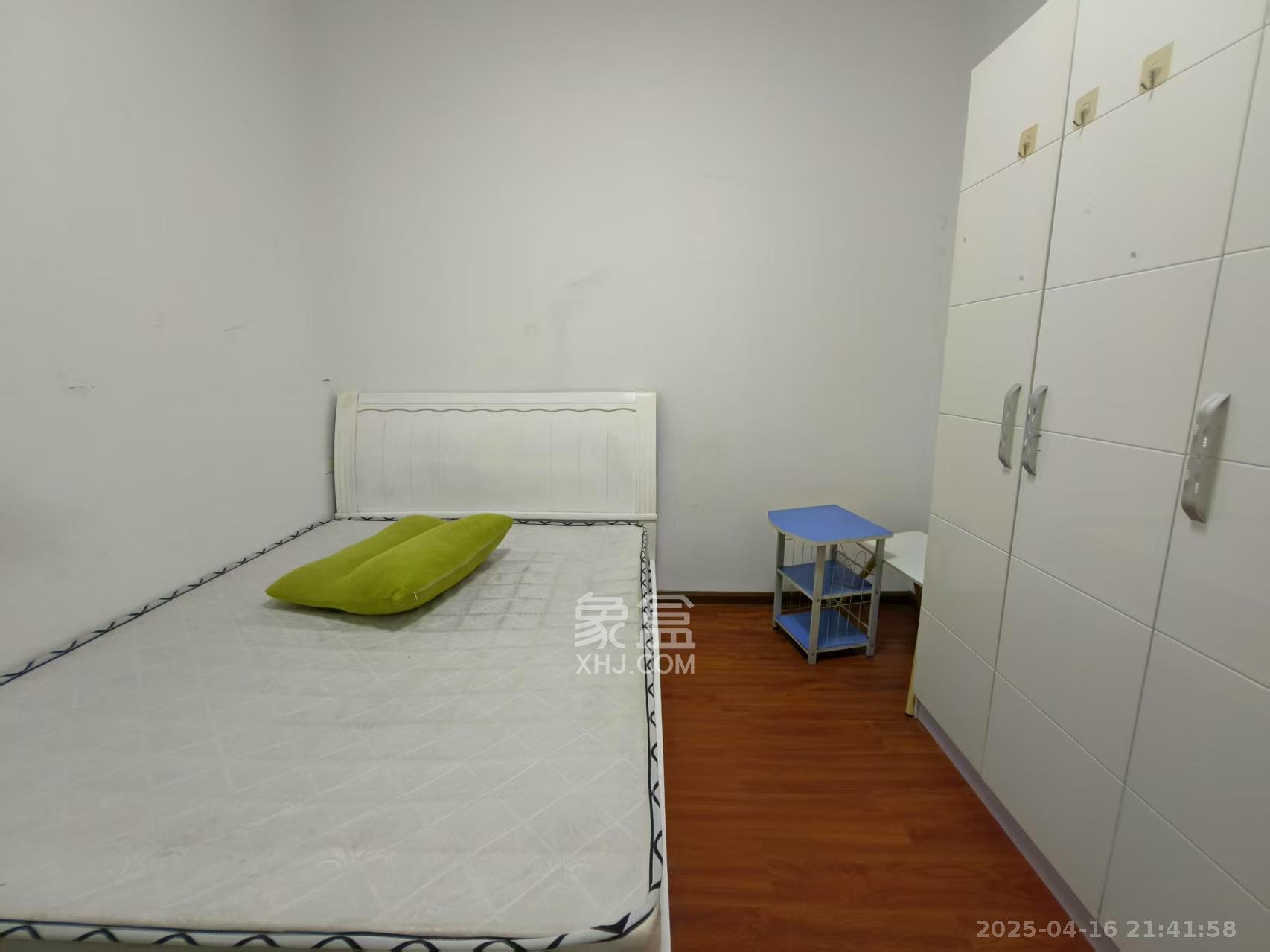 恒基凯旋门三期 3室2厅1卫 2000.0元/月 恒基凯旋门三期 3室2厅1卫 2000.0元/月室内图